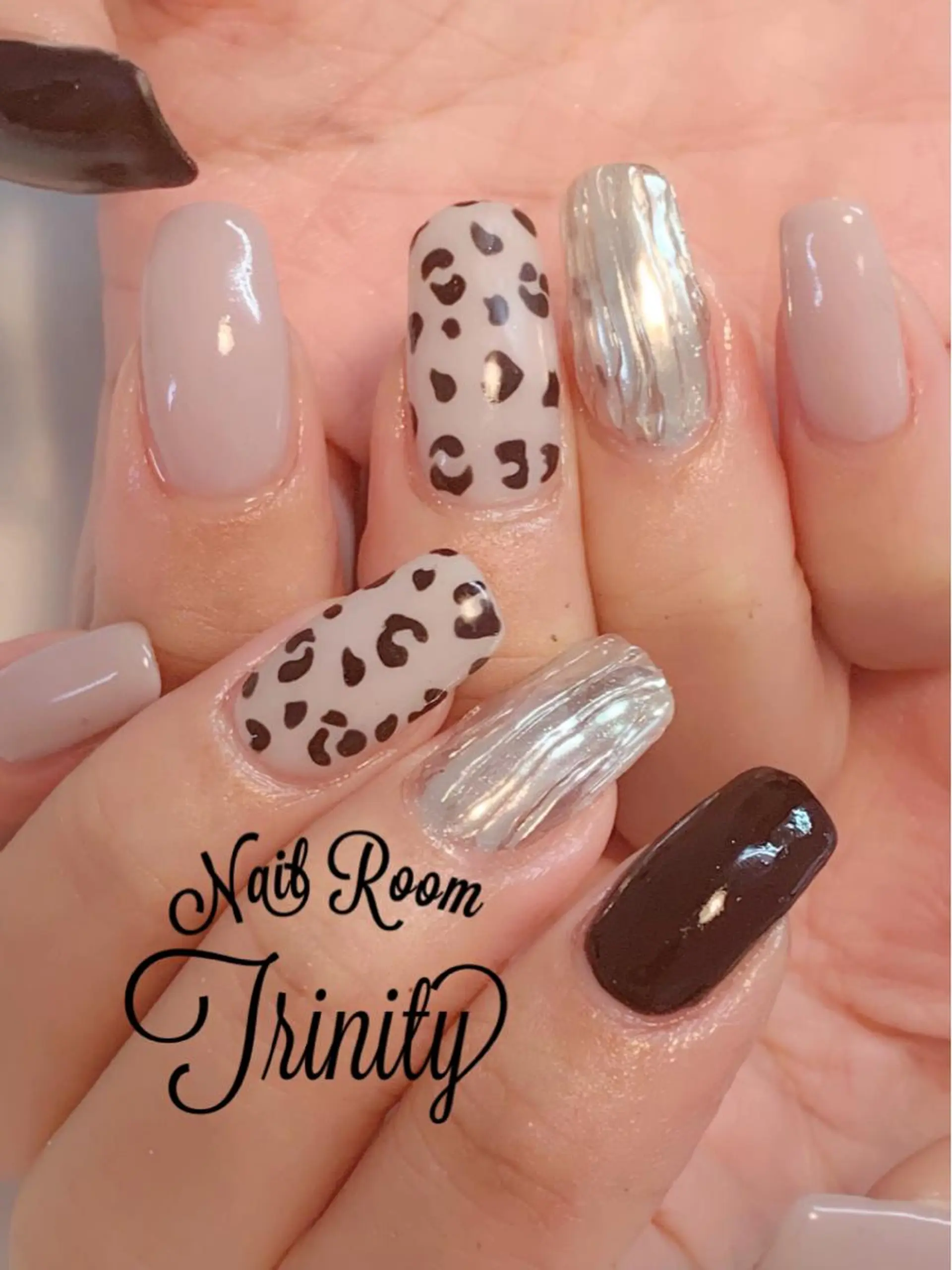 ネイル ハンドネイル Trinity staffのネイルデザイン