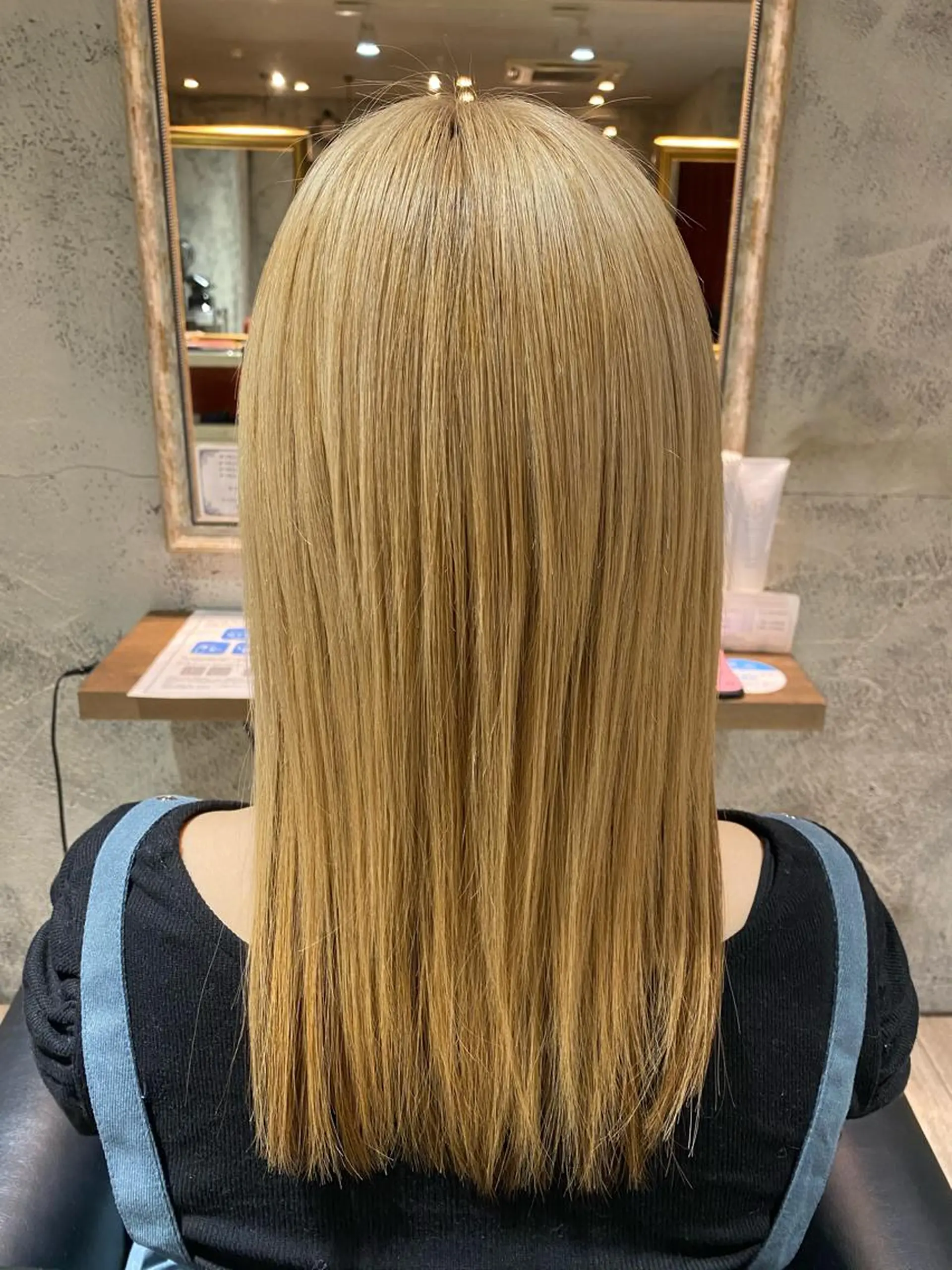 ロング カラー ハイトーンカラー 髪質改善 トリートメント 瀧尻 光のヘアスタイル