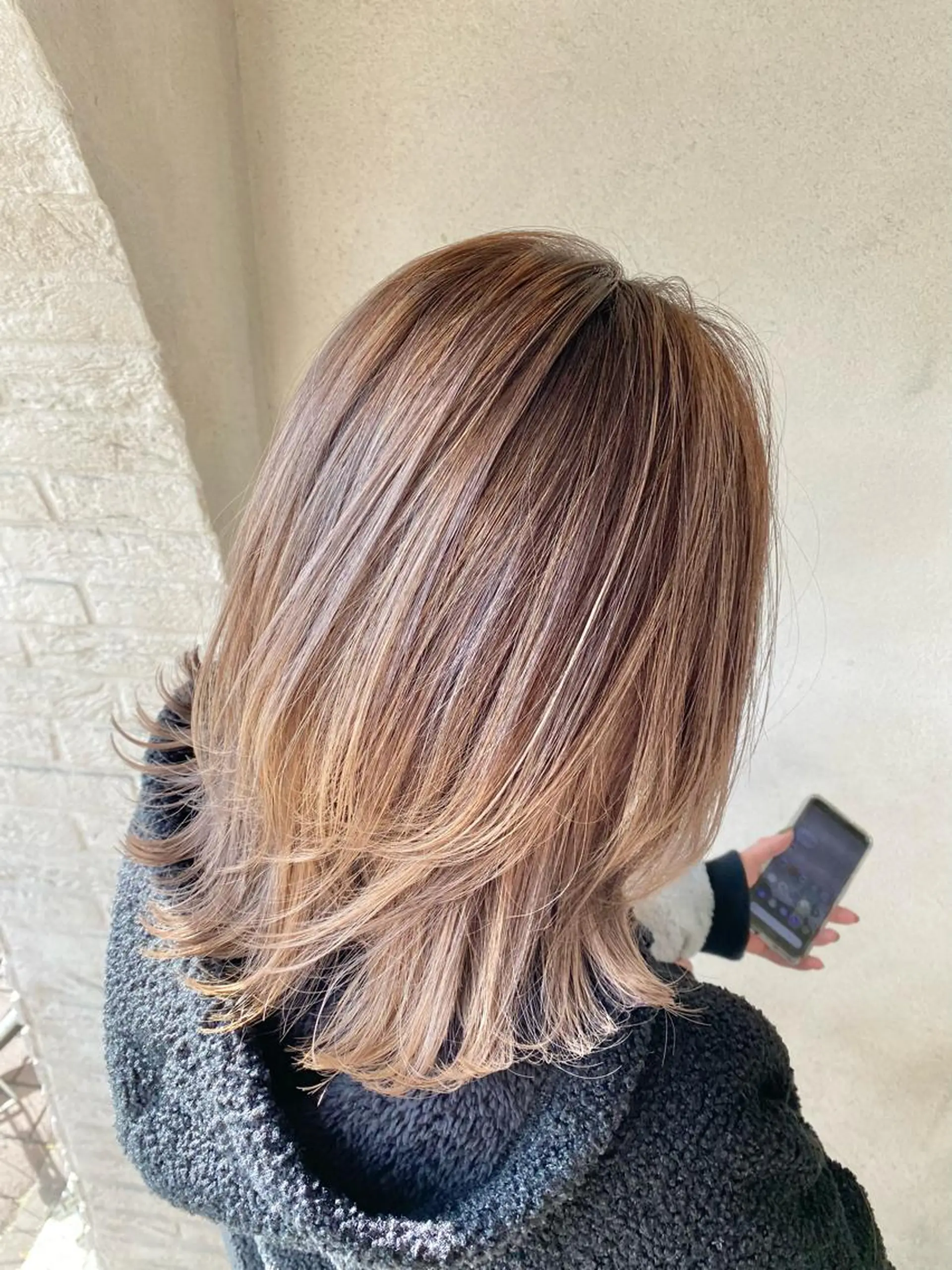 カラー バレイヤージュ 黒田 菜結のヘアスタイル