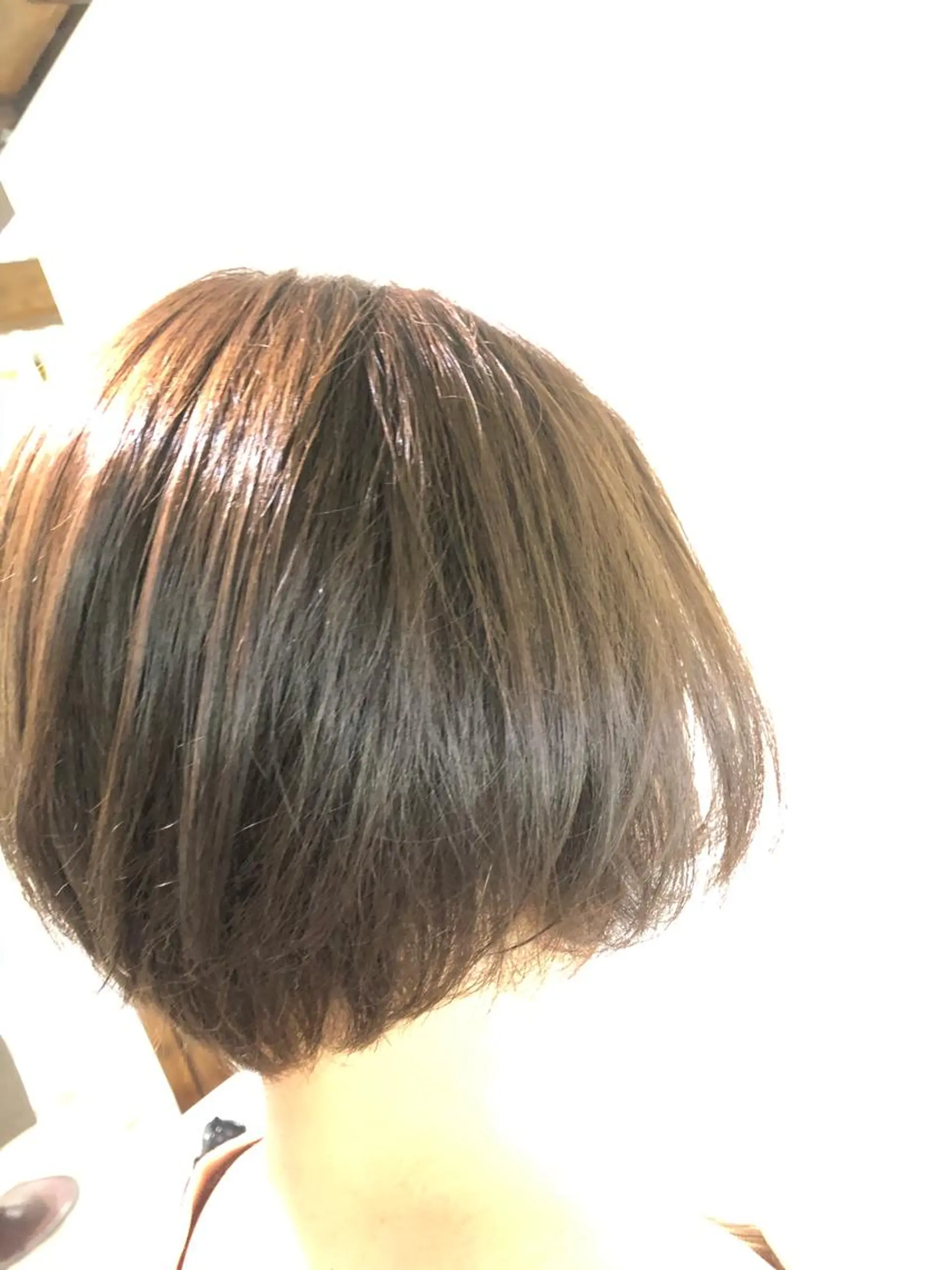 ショート ハイライト 髪質改善 ショートヘア 小顔カット mihoko/ ニュアンスパーマのヘアスタイル