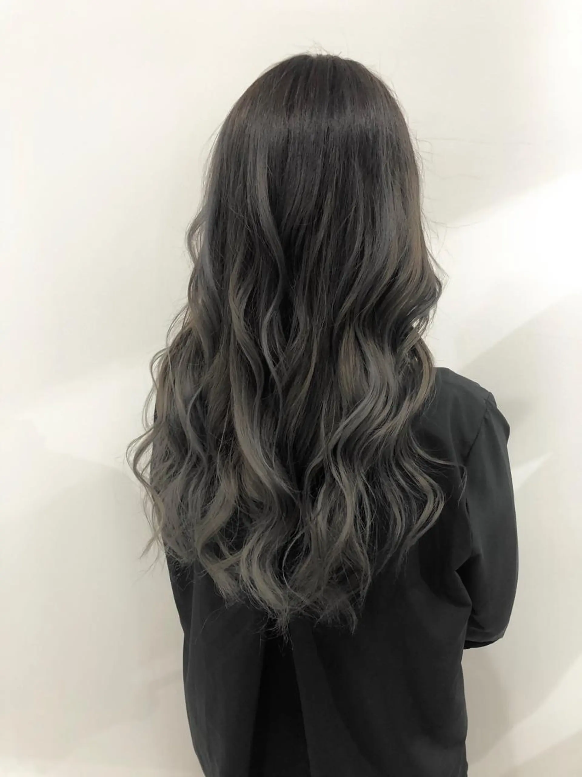 カラー ALMAbyROSA所属・関東 蓮太のヘアスタイル