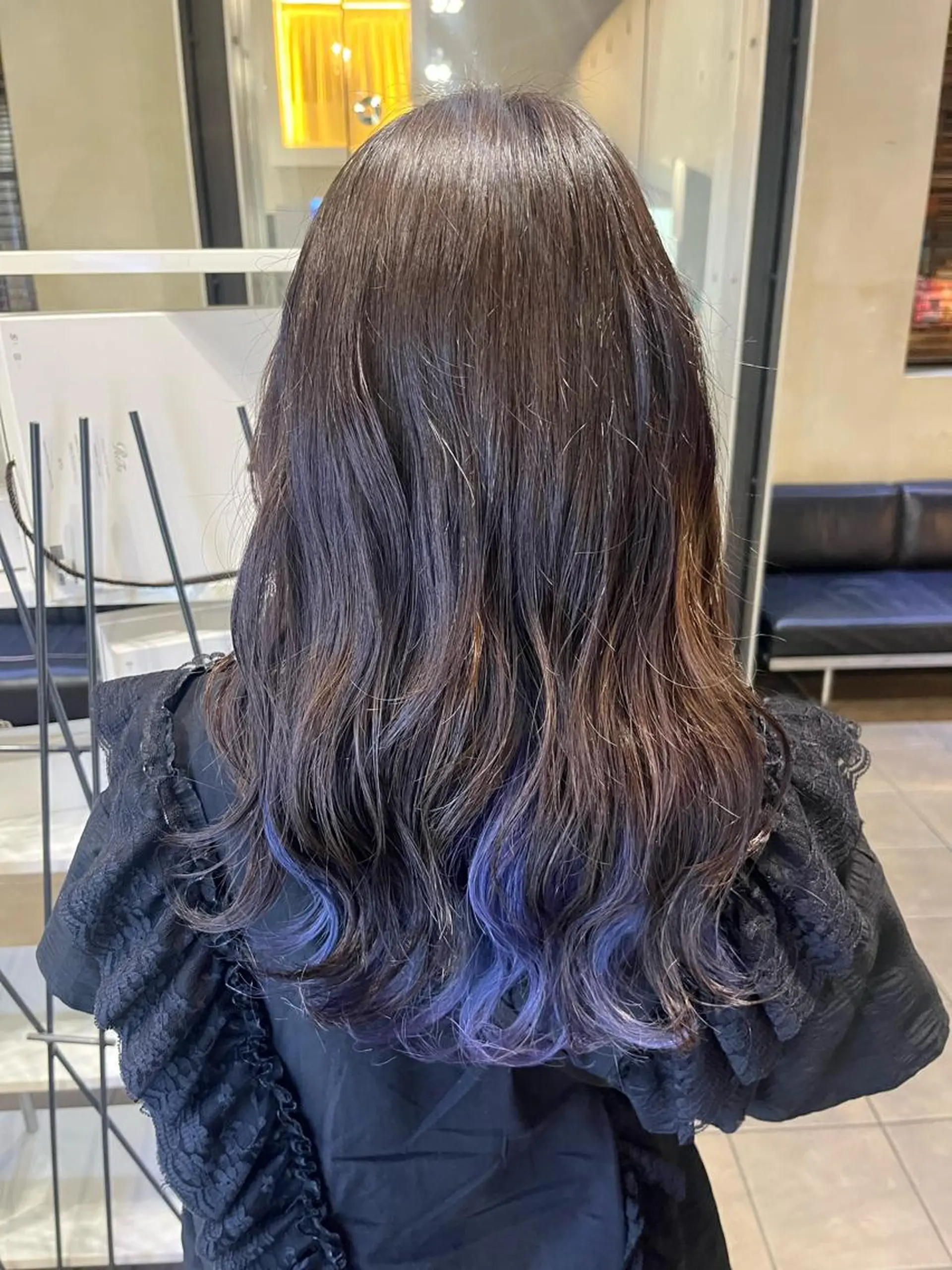 ロング カラー 耳つぼS認定講師 ×ハイトーンカラーのヘアスタイル
