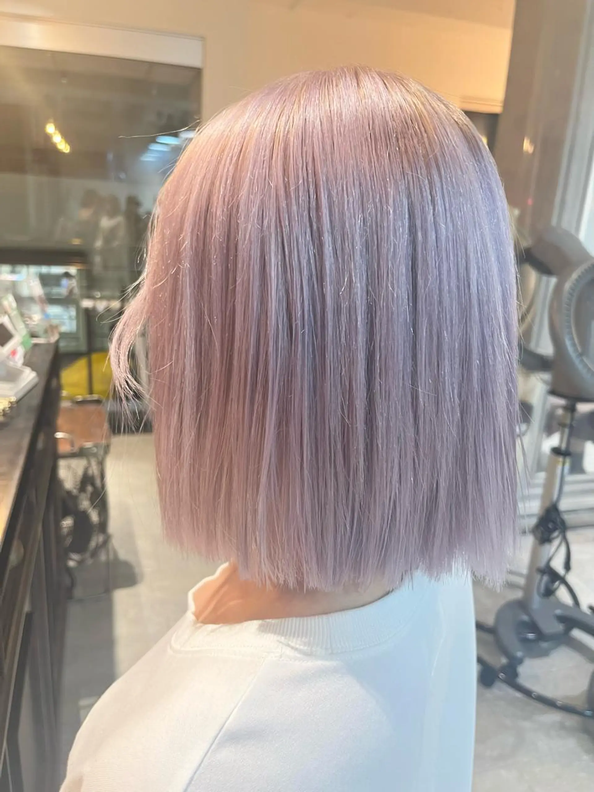 ショート カラー ヘアカラー トリートメント ヘアセット 🎀透明感ブリーチ カラー🎀ミズキのヘアスタイル