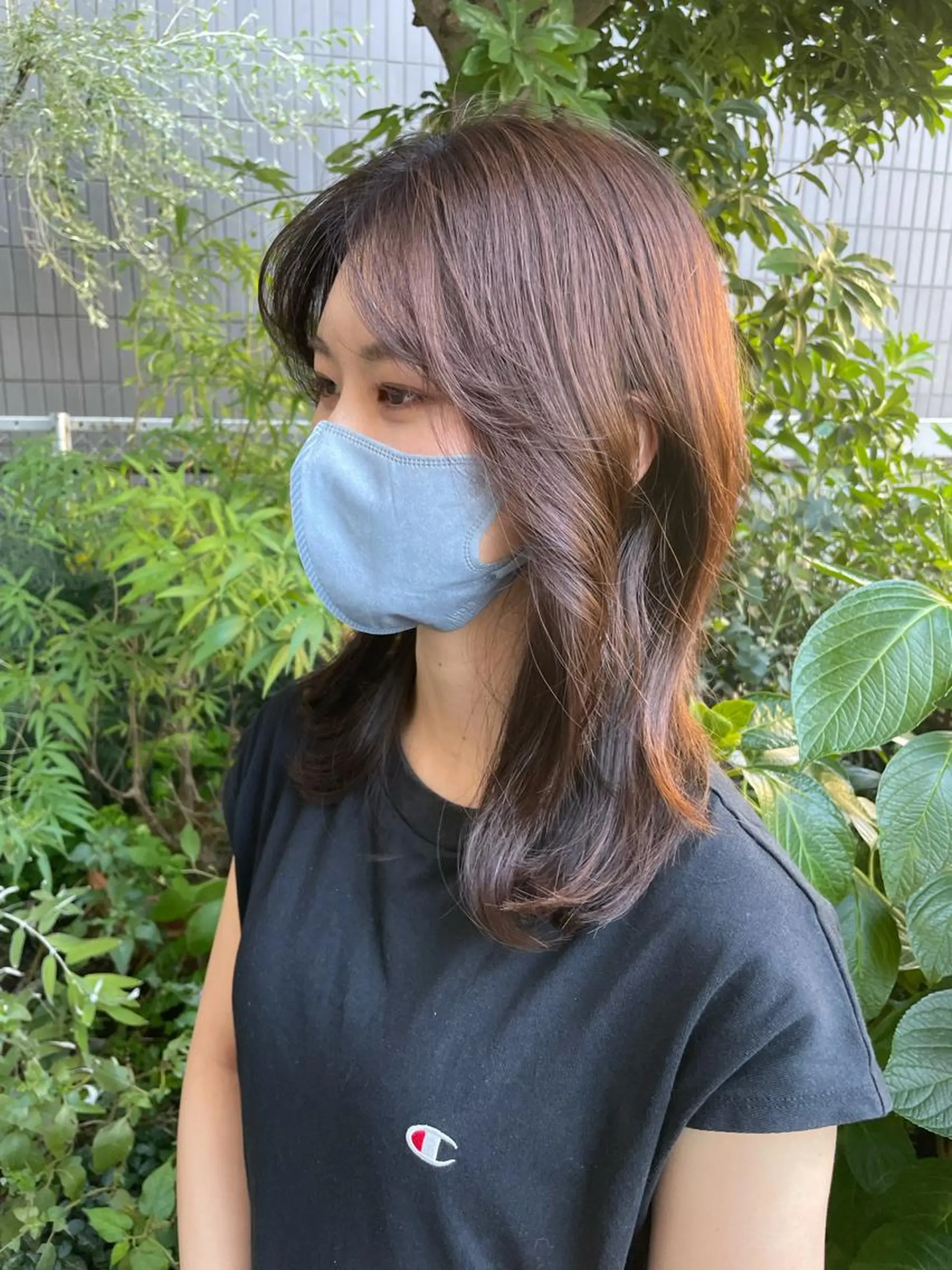 セミロング 顔まわりレイヤー レイヤーカット カット ヘアカラー 💇‍♀️ハイライト 玉谷　俊💇‍♂️のヘアスタイル