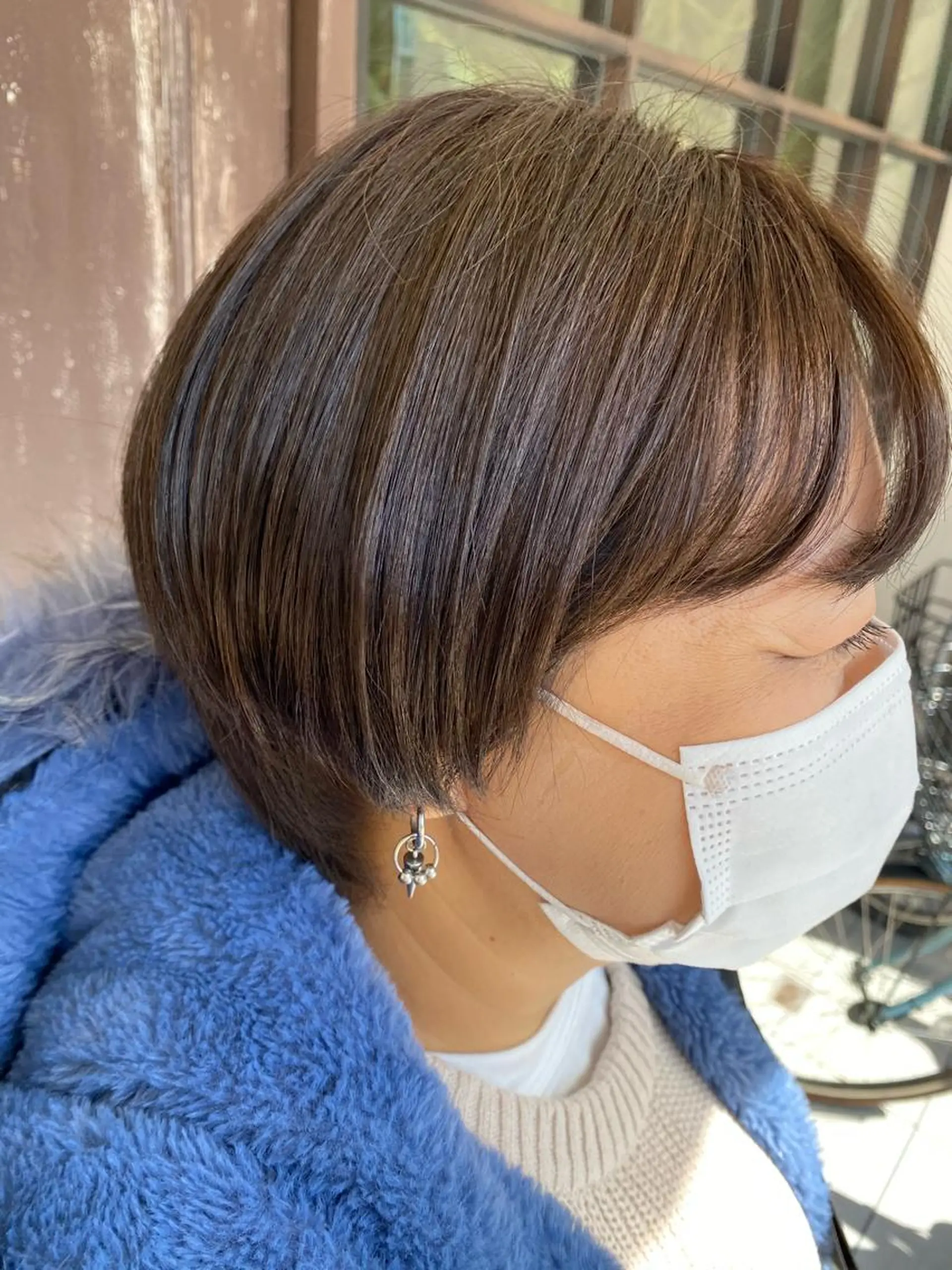 ショート カラー ブラウンカラー オリーブブラウン ショートヘア 川越 輝梨奈のヘアスタイル