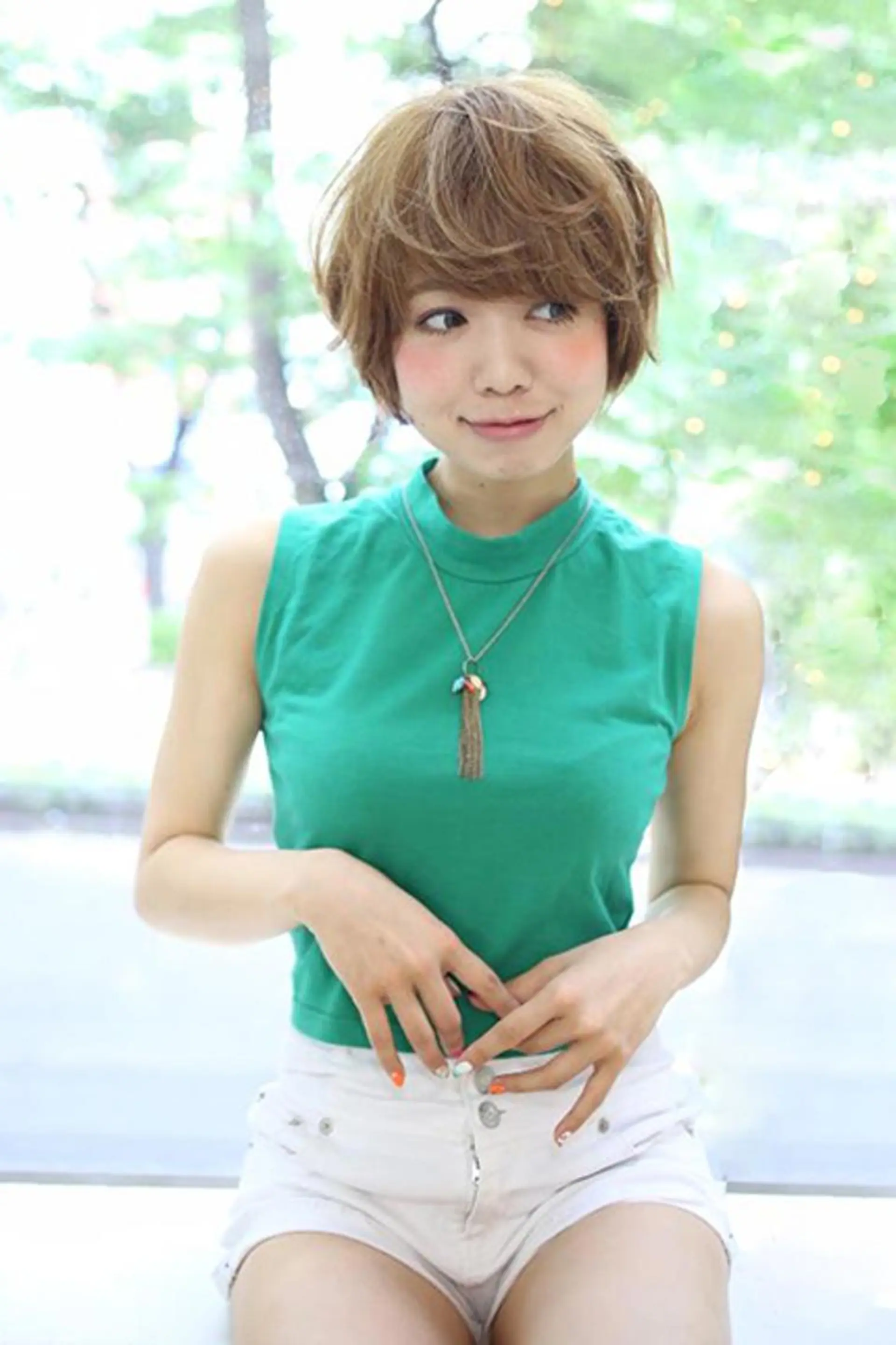 ショート 🩵盛れる韓国ヘア 🩵うるつやカラーのヘアスタイル