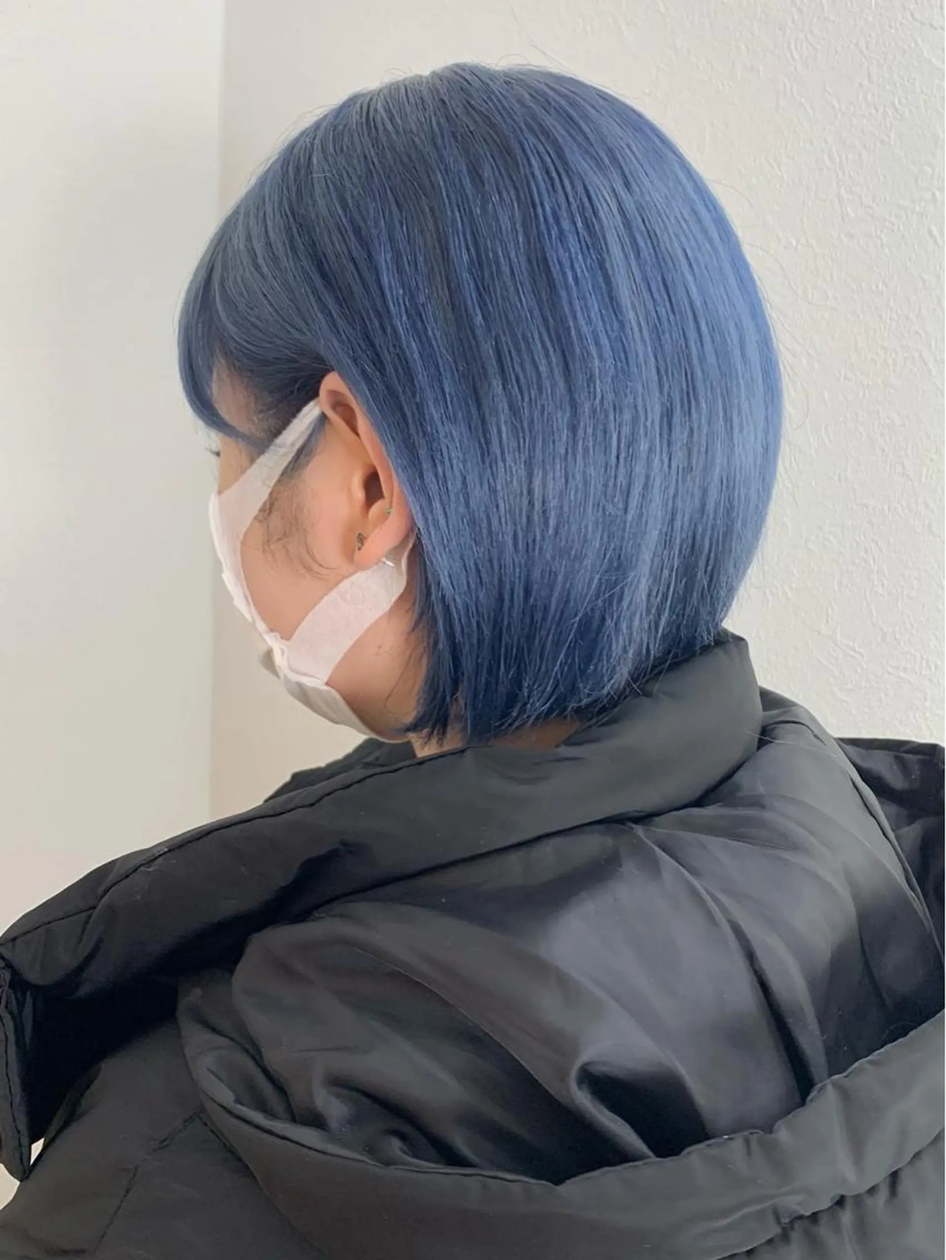 ショート カラー ブルーカラー 遠藤沙也加 /レイヤーカットのヘアスタイル