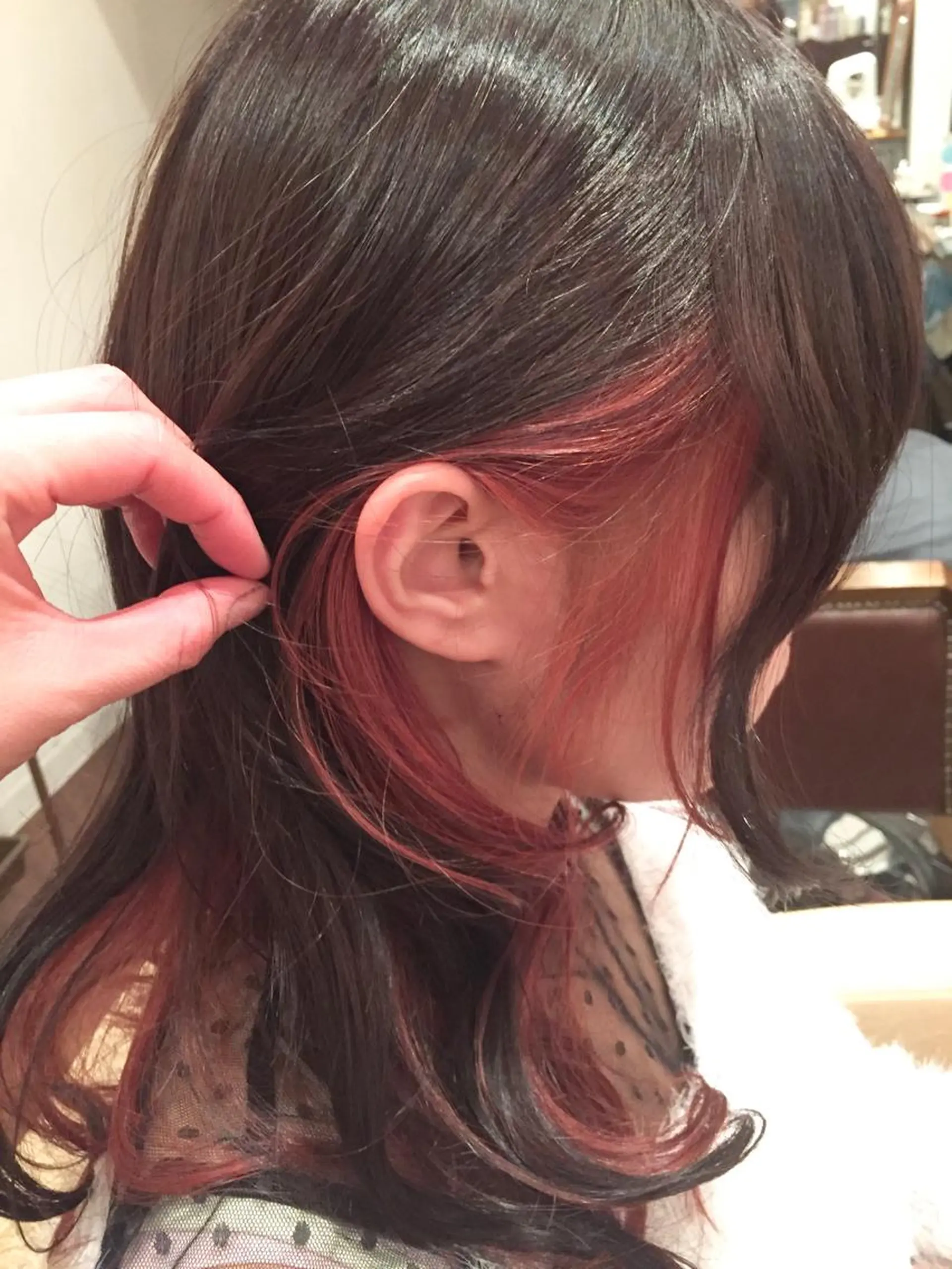 ロング カラー レッドカラー ヘアカラー いしだ みさきのヘアスタイル