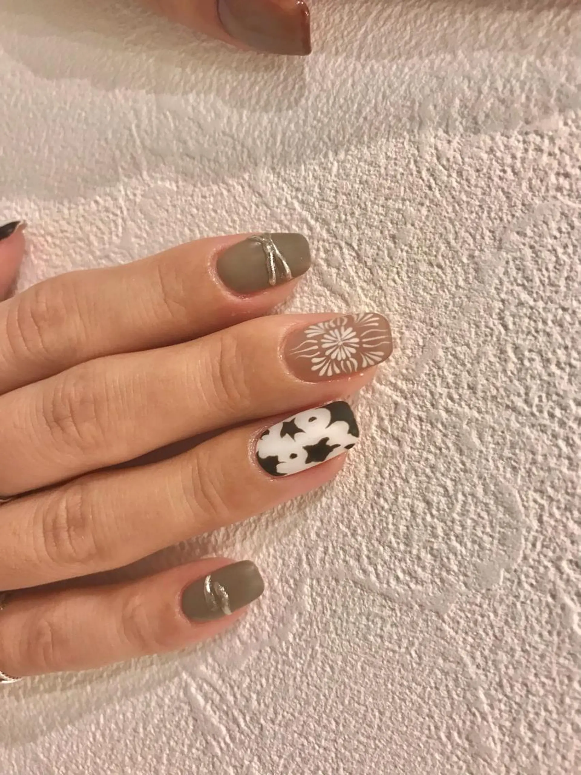 ネイル nail salon　Natural Cure所属・平井 彩香のネイルデザイン