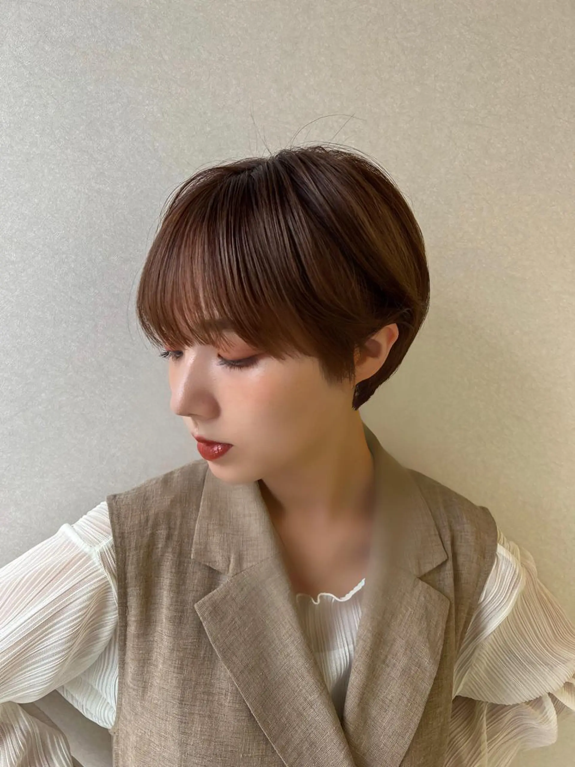 ショート 顔周りカット/髪質 改善/透明感カラーのヘアスタイル
