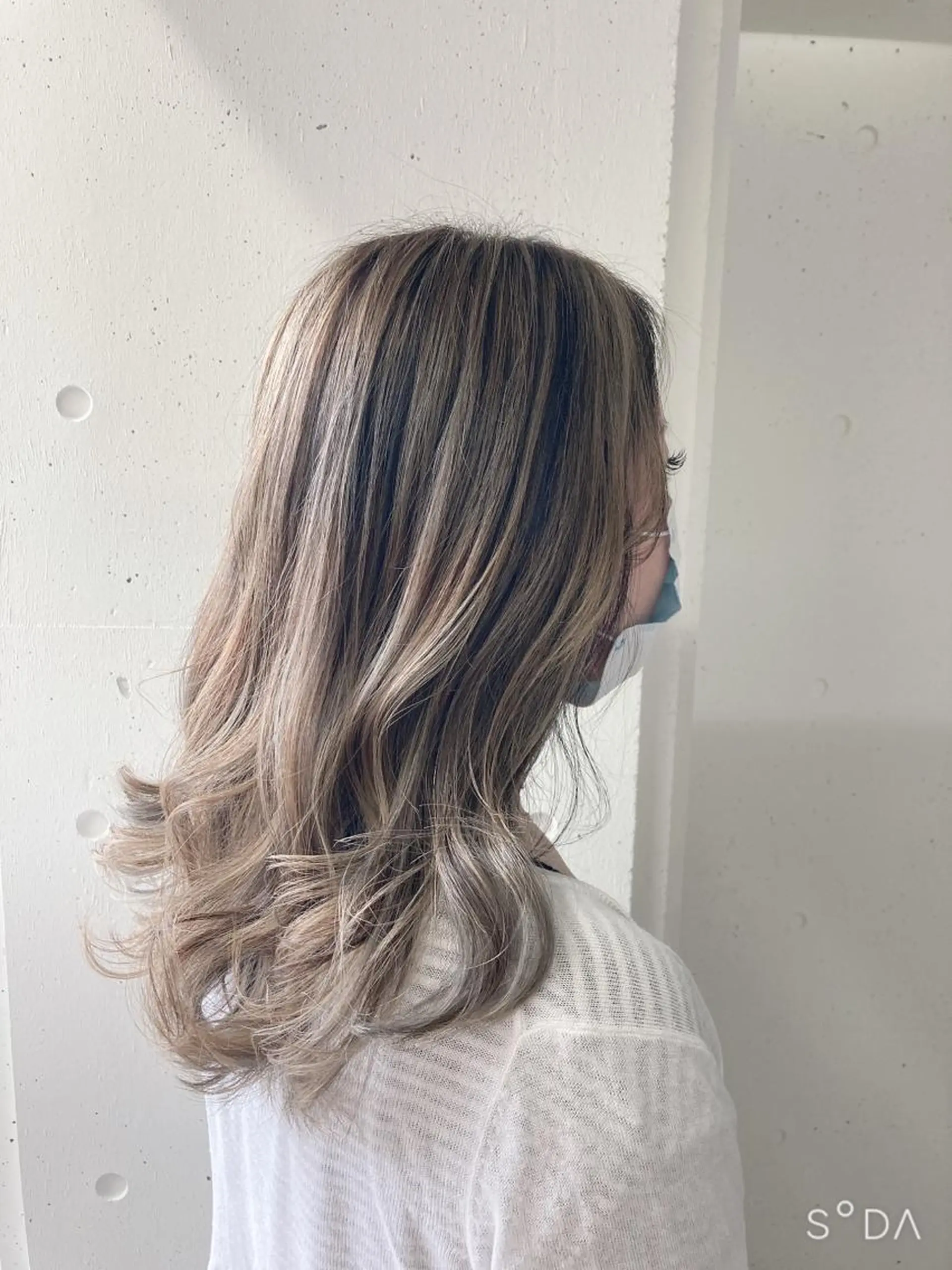 セミロング レイヤーカット ミルミー美容室所属・🦄💒💓齎藤 七海子🦄💒💓のマツエク・マツパデザイン