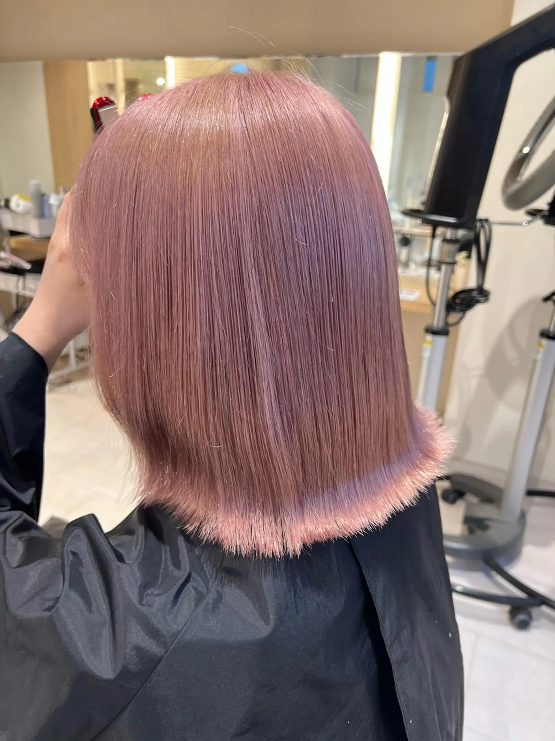 カラー 久永 菫のヘアスタイル