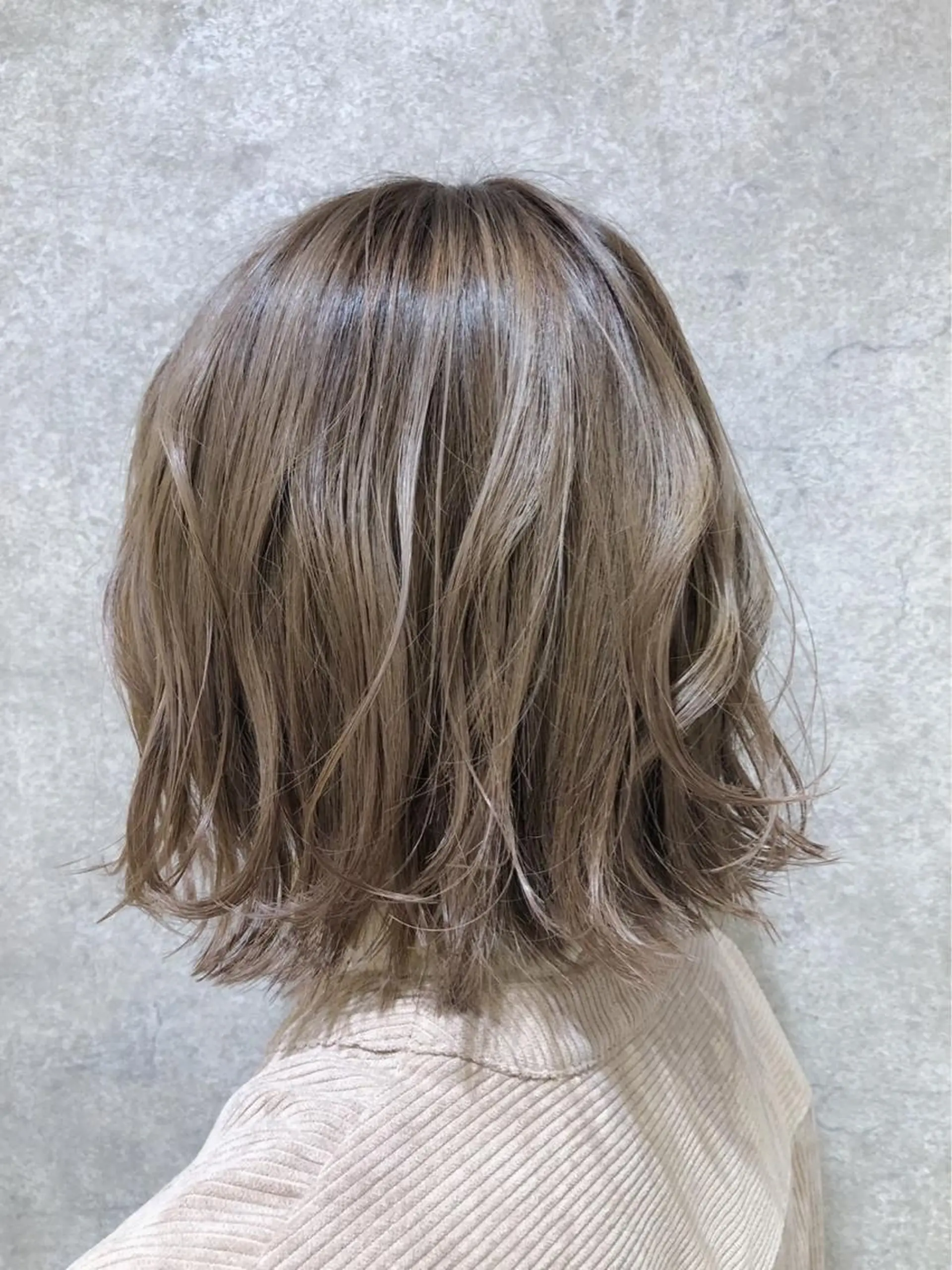 ミディアム カラー カット ヘアカラー トリートメント 田中 まりなのマツエク・マツパデザイン