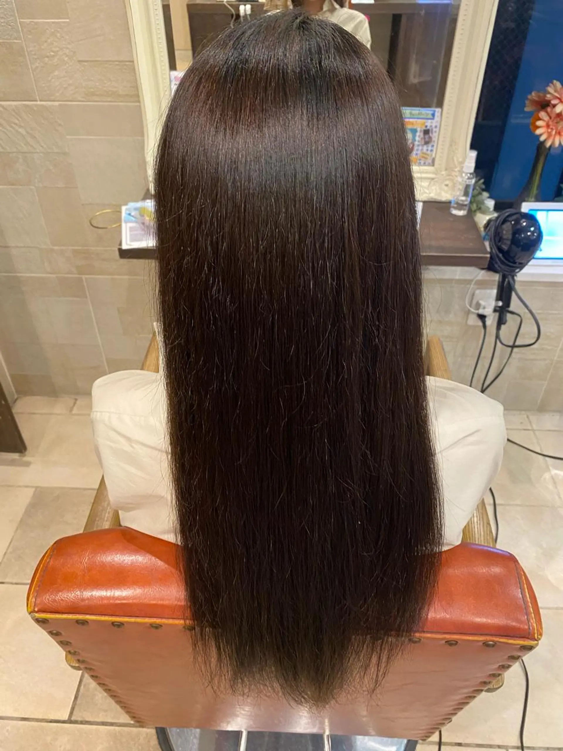 ロング カラー 🫧縮毛矯正特化🫧 クシビキマユノ🐣のヘアスタイル