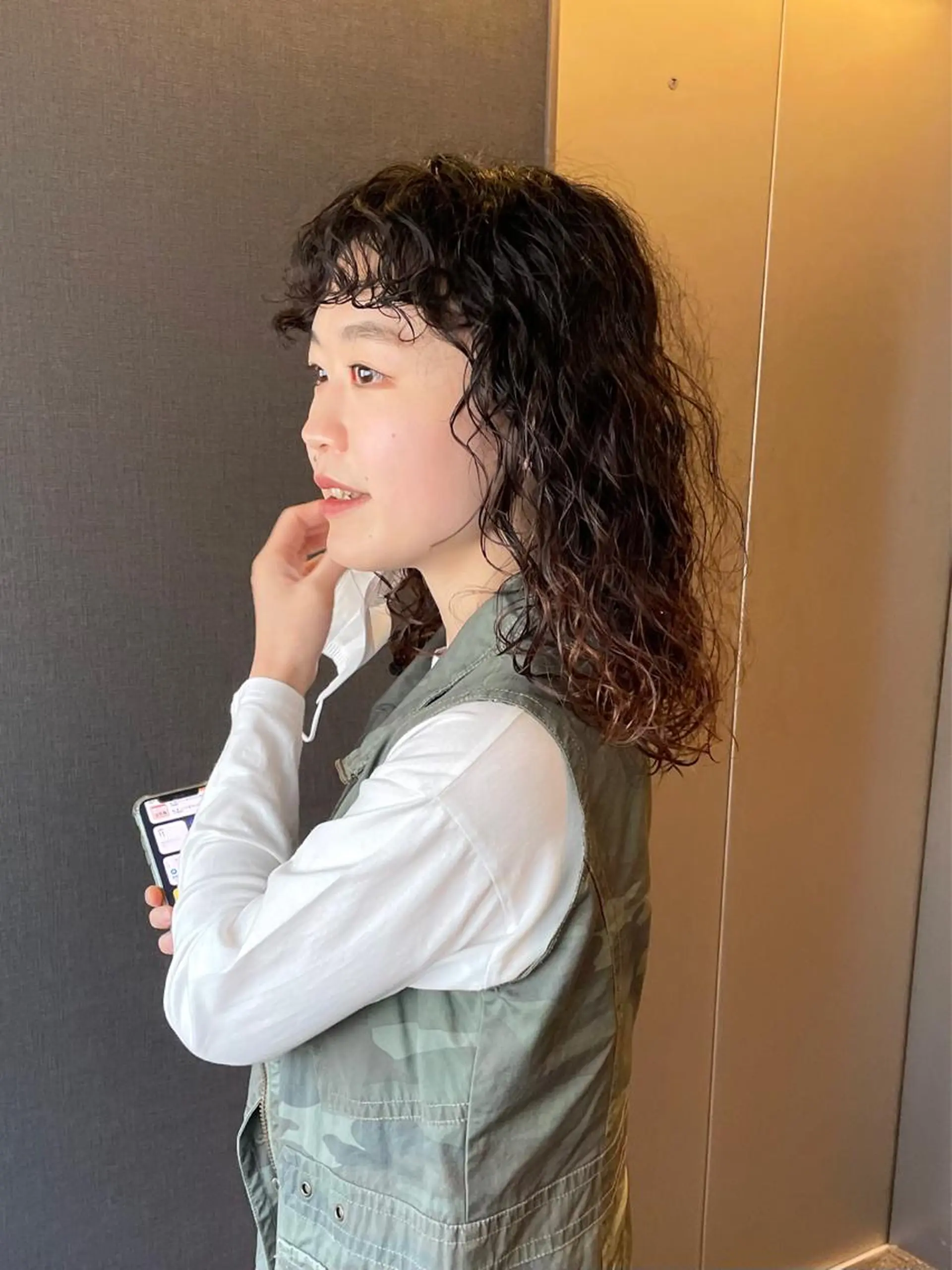 ミディアム カラー パーマ ヘアアレンジ メンズ キッズ ネイル マツエク・マツパ アイブロウ ミディアムパーマ メンズパーマ カット パーマ トリートメント tatsumi/ボブ ウルフ/レイヤーのヘアスタイル