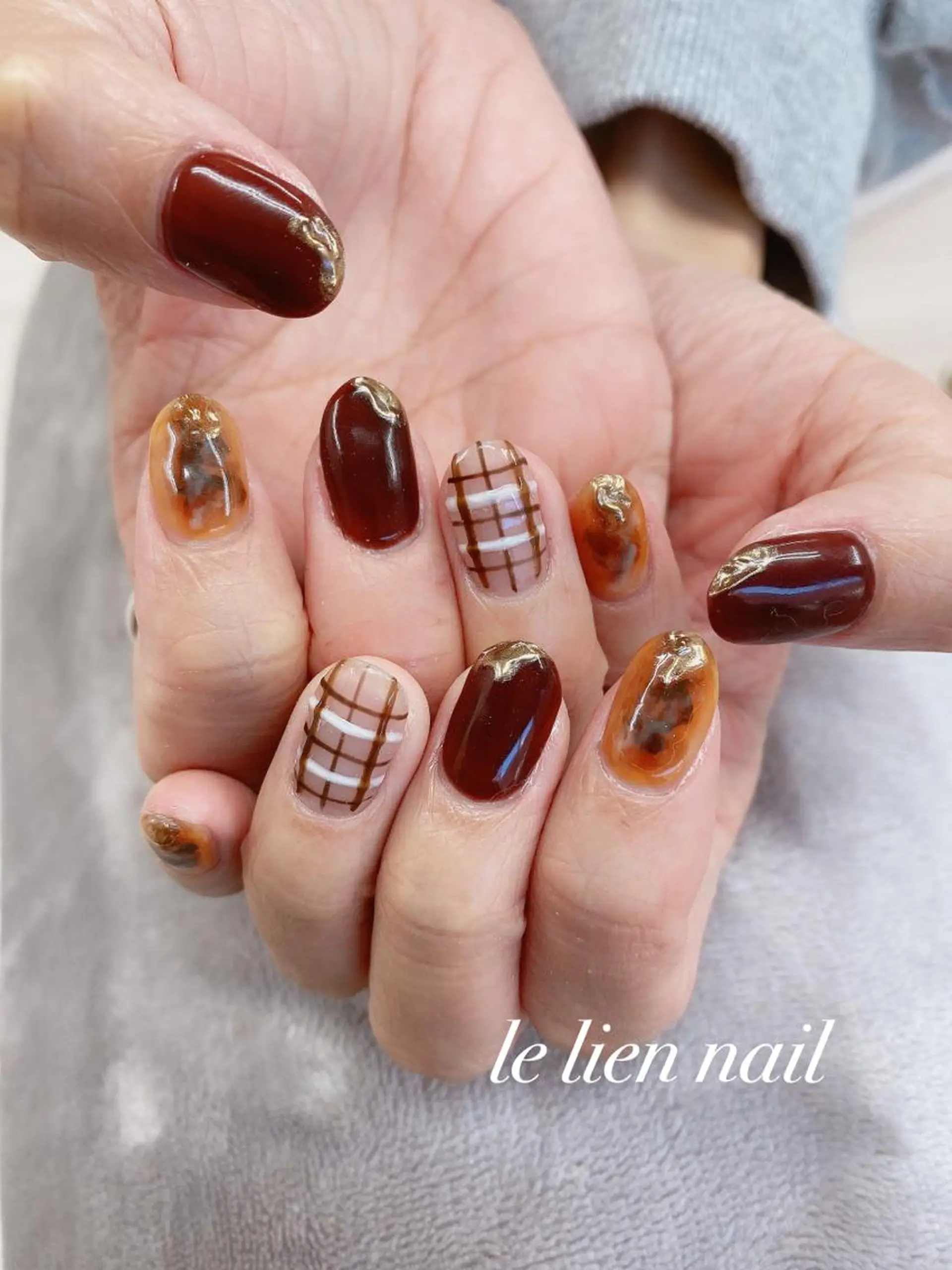 ネイル ミラーネイル ニュアンスネイル ハンドネイル le lien nailのネイルデザイン