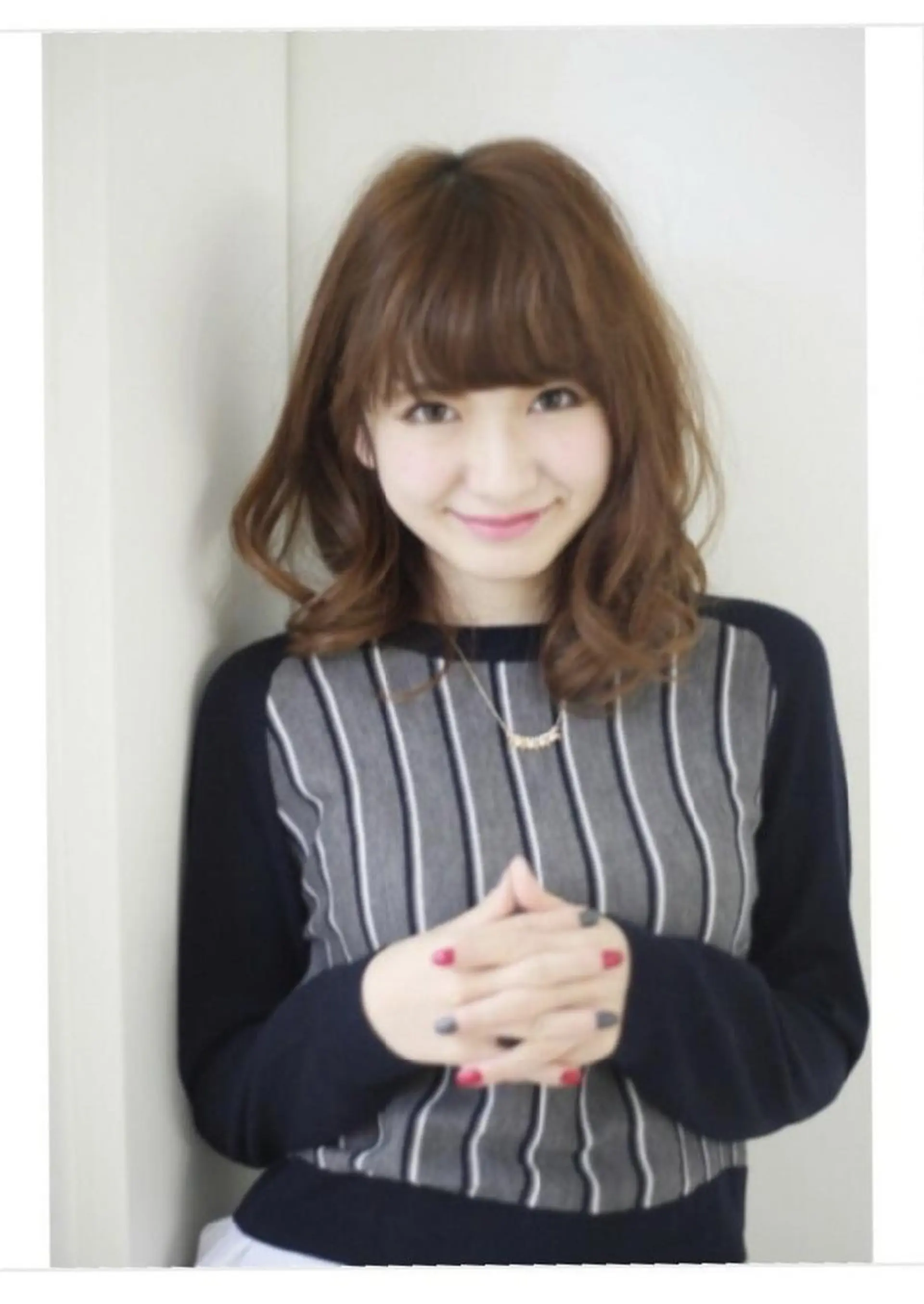 ミディアム SALOWIN神宮前五丁目店所属・🇰🇷韓国風艶髪✨ 髪質改善 倉岡しおんのヘアスタイル