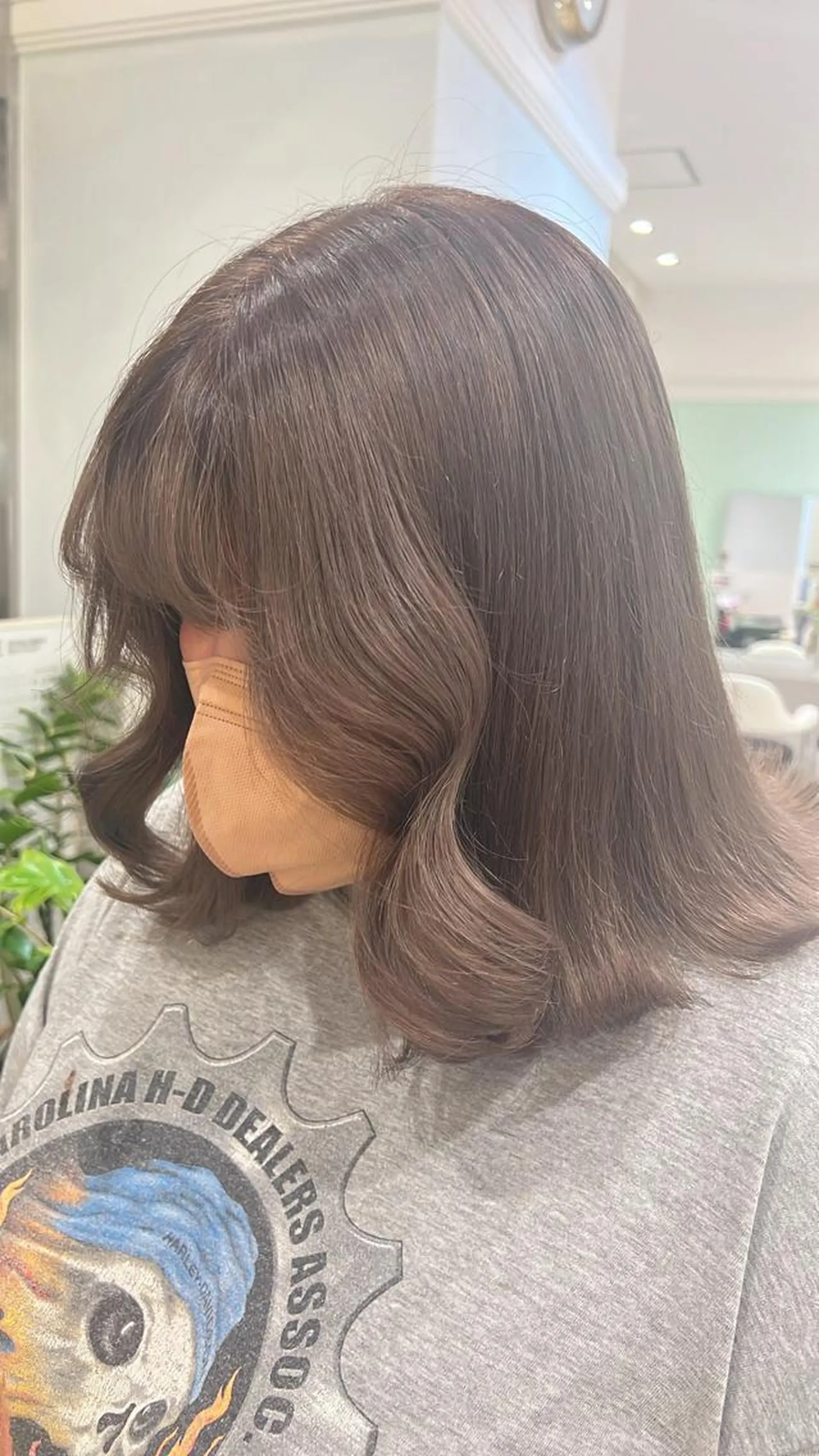 セミロング カット ヘアカラー トリートメント AI TOKYO　S所属・mizuki 【韓国レイヤー】のヘアスタイル