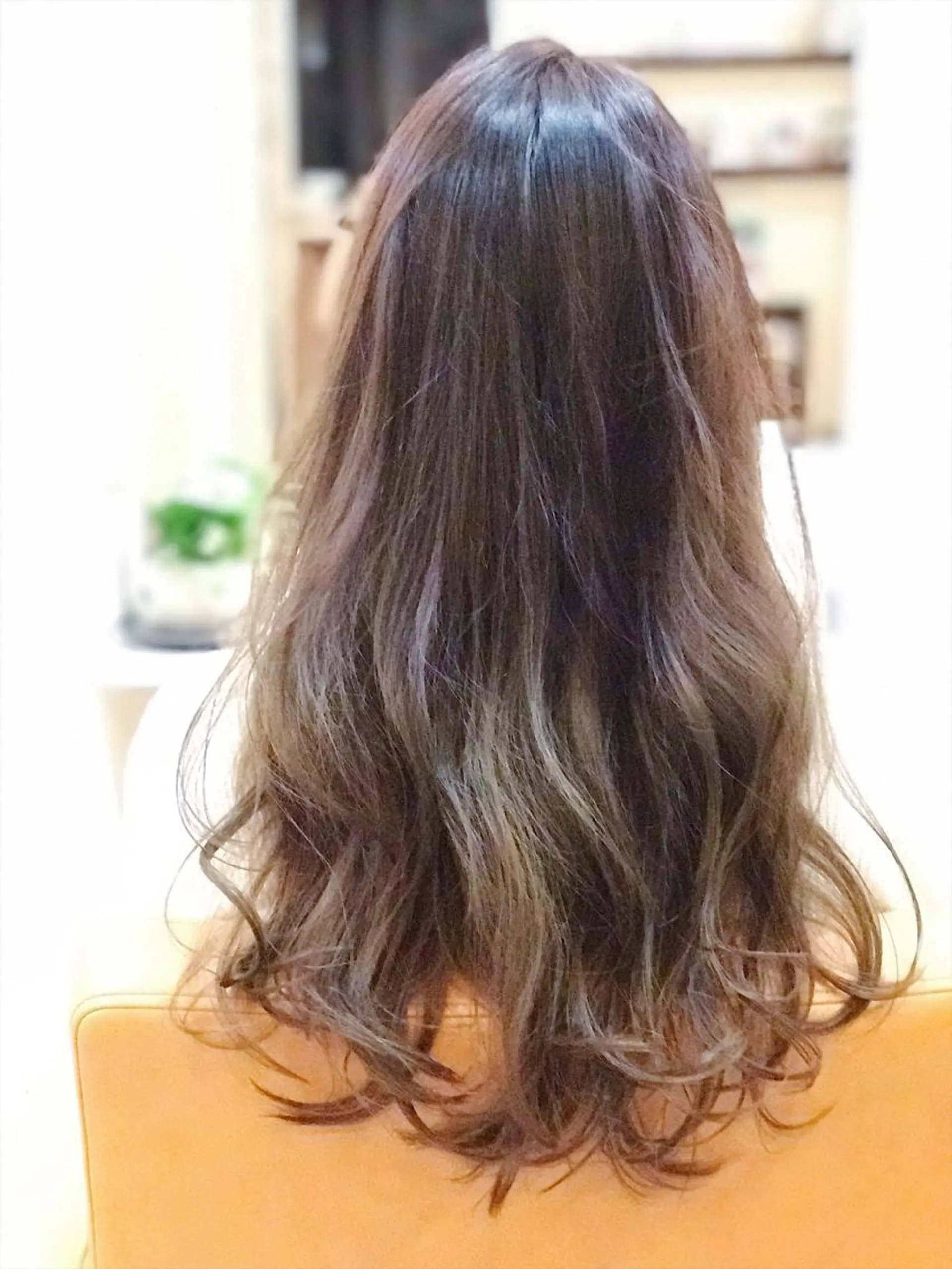ロング Lond enikaのヘアスタイル