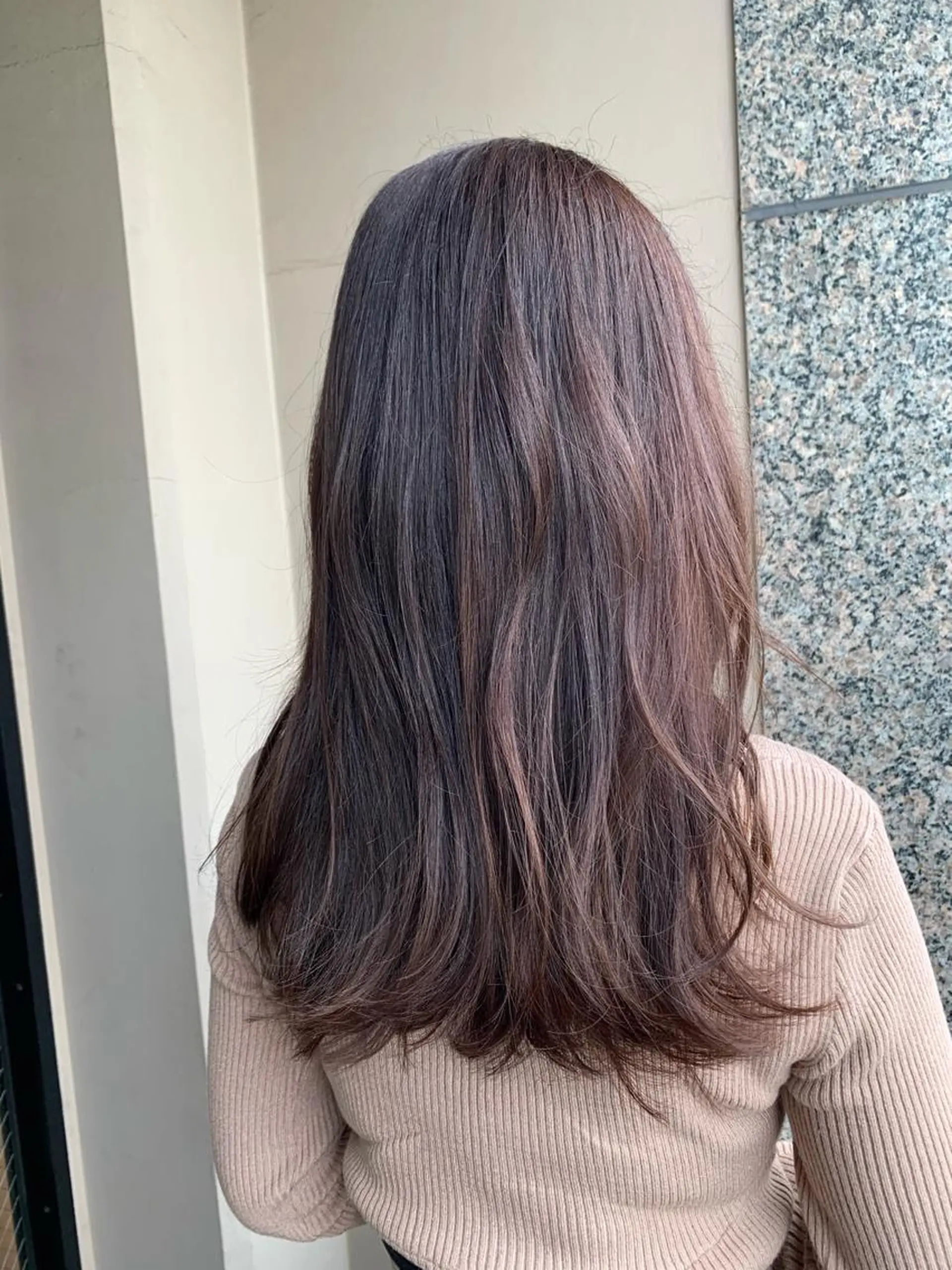 ロング カラー ベージュカラー ラベンダーカラー ラベンダーベージュ yuri🌼 N°＋uta*天王寺のヘアスタイル
