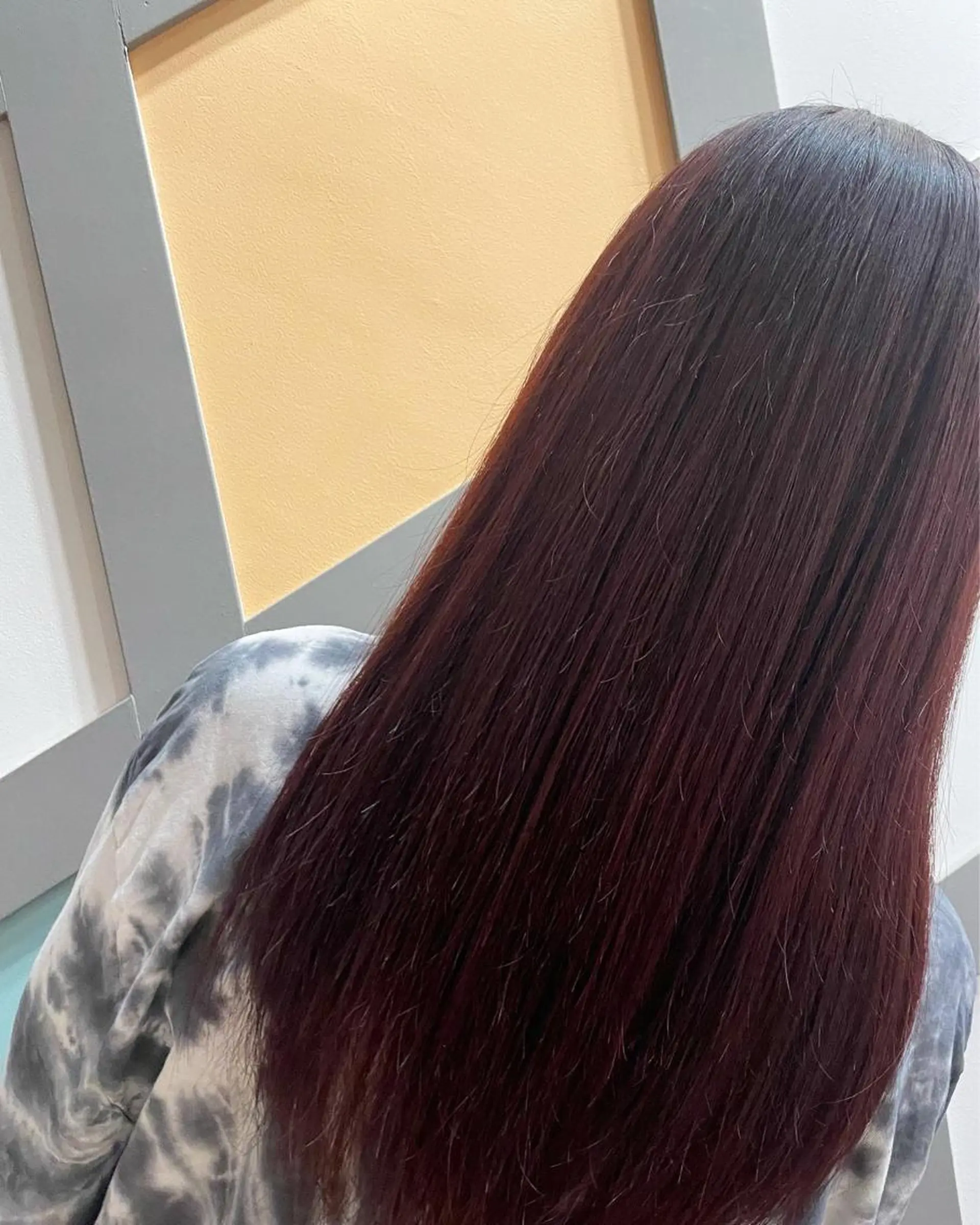 カラー ブラウンカラー ピンクカラー 内藤 すずなのヘアスタイル