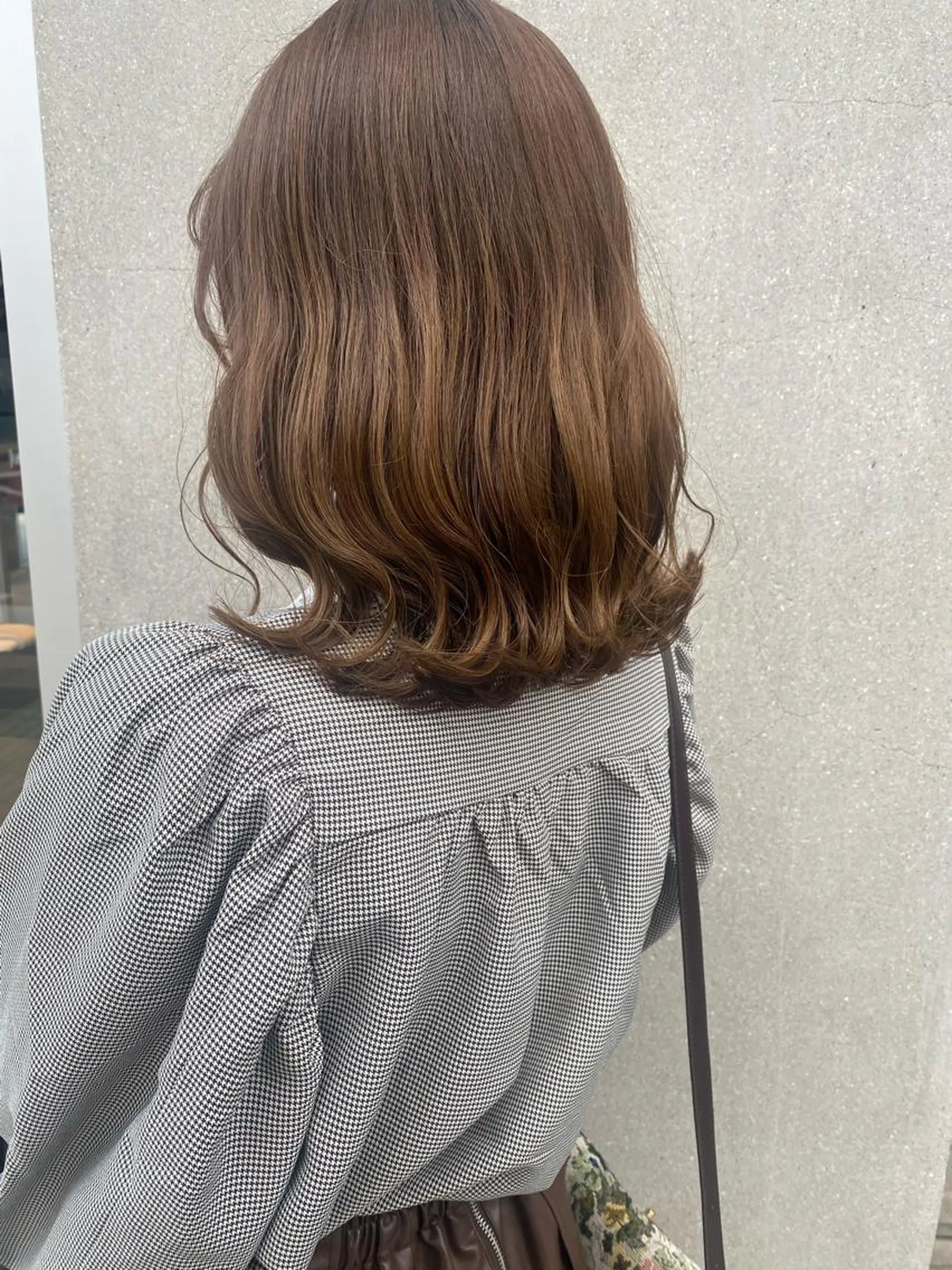 カラー ブリーチ ブリーチなしカラー ヘアカラー AYANE 韓国ヘア /レイヤーカットのヘアスタイル