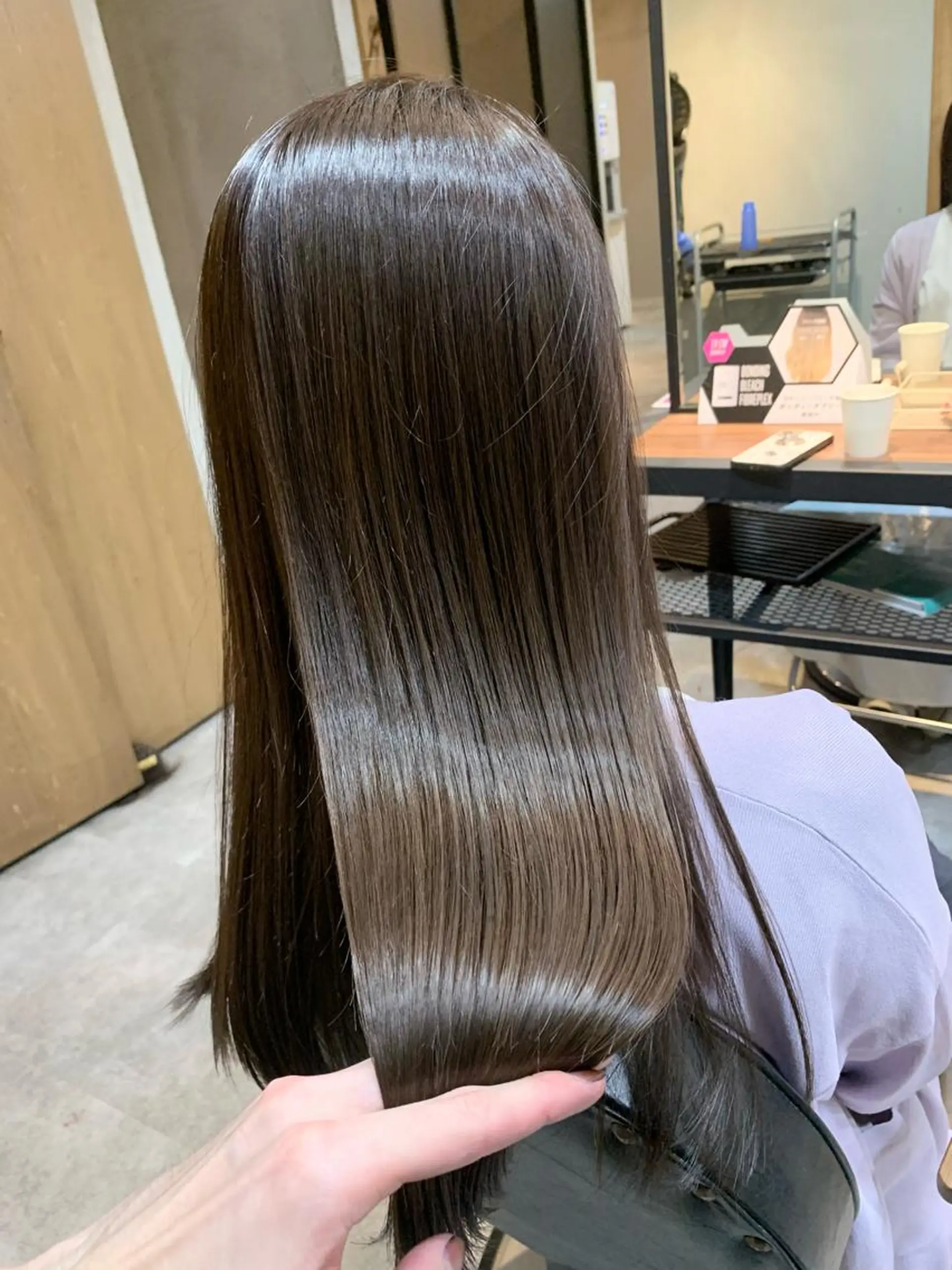 ロング カラー ヘアカラー トリートメント lafith hair leco所属・西金 徹のヘアスタイル