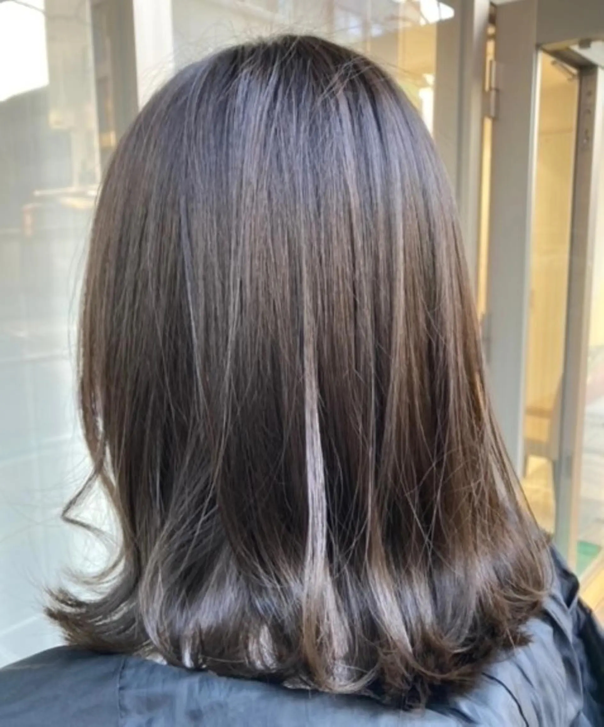 ミディアム カラー 齊藤 久恵のヘアスタイル