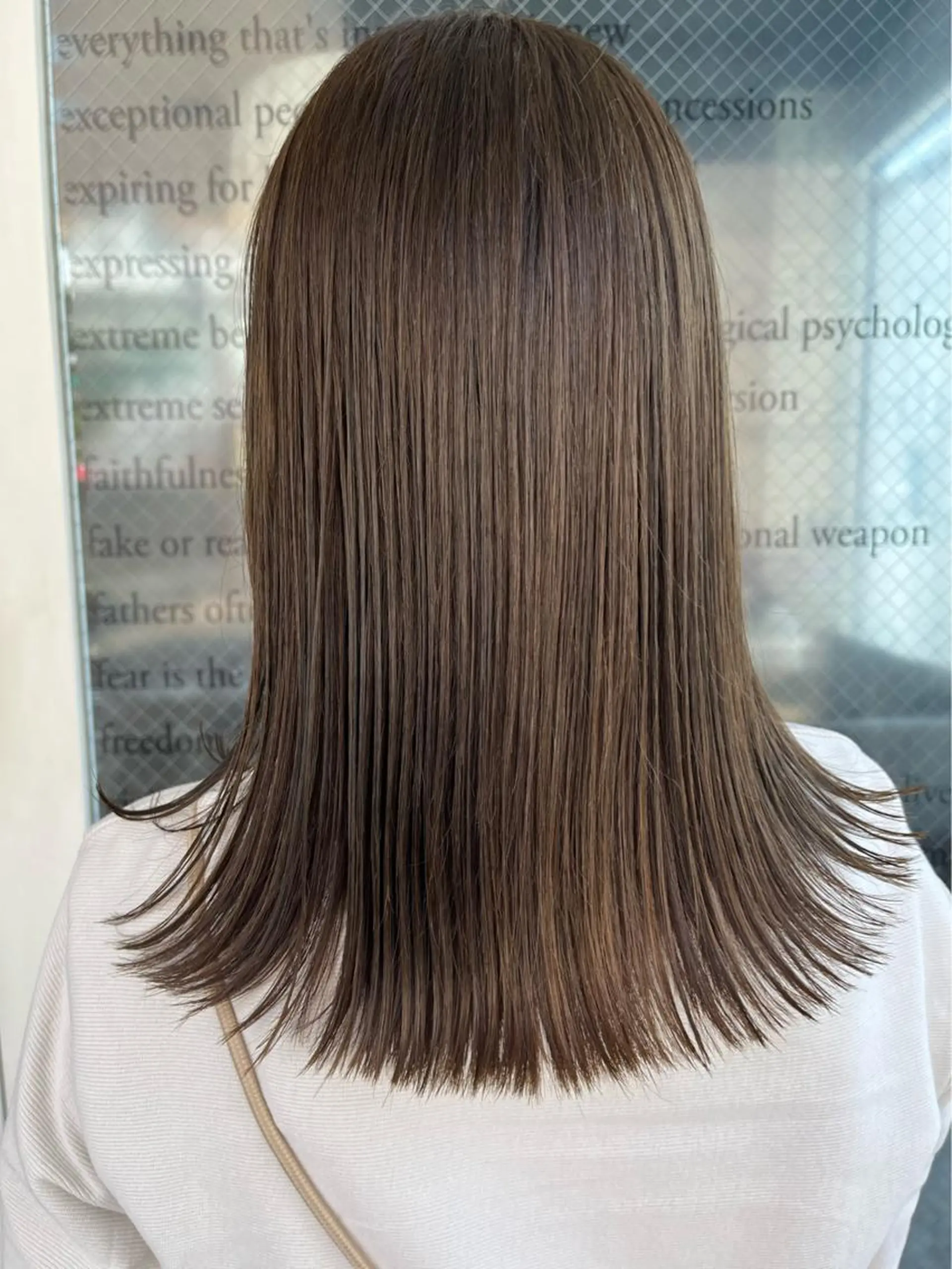 ミディアム カラー ヘアカラー 太田 渚遊のヘアスタイル