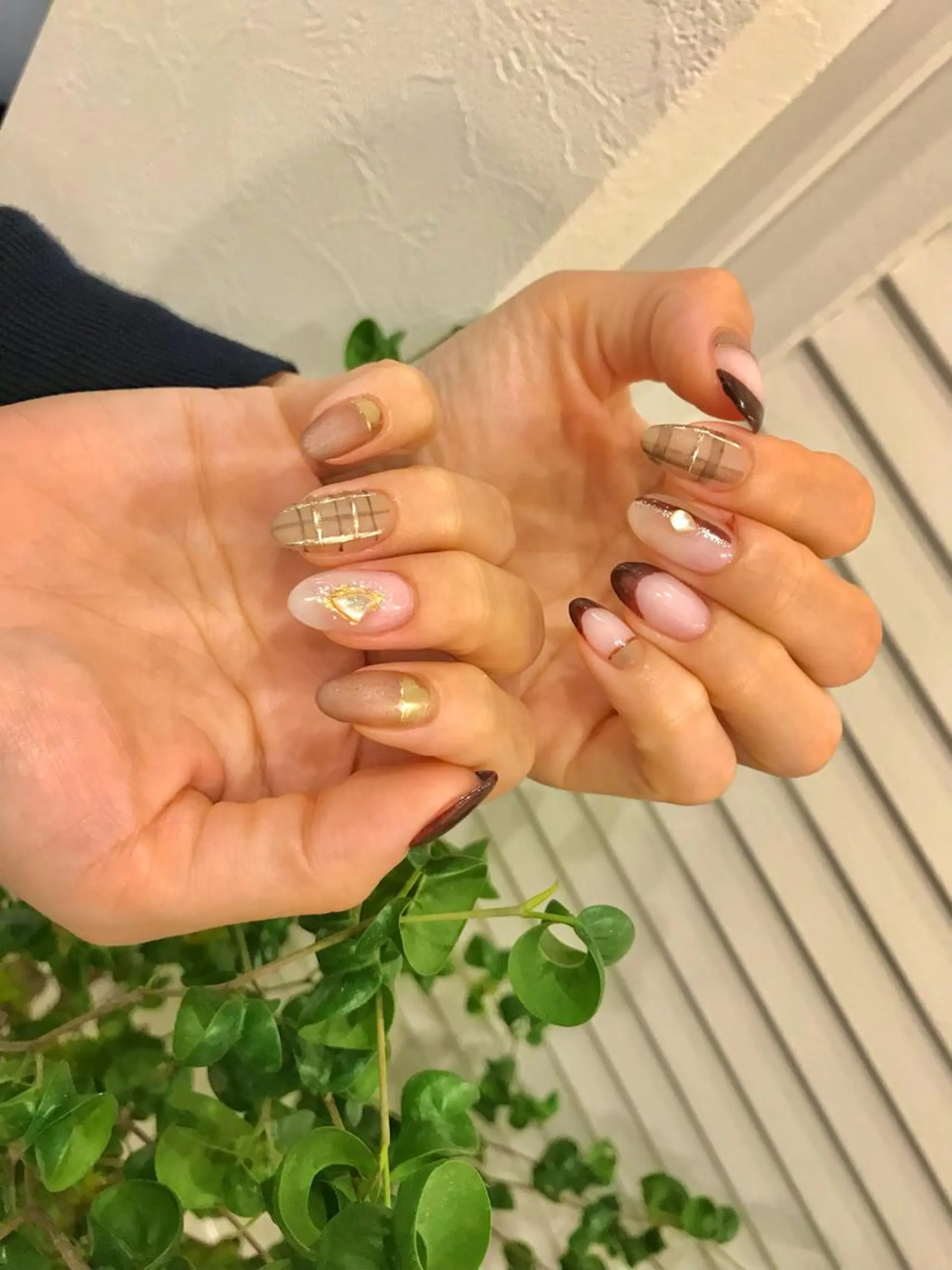 ネイル ハンドネイル ハンドケア nail salon　Natural Cure所属・平井 彩香のネイルデザイン