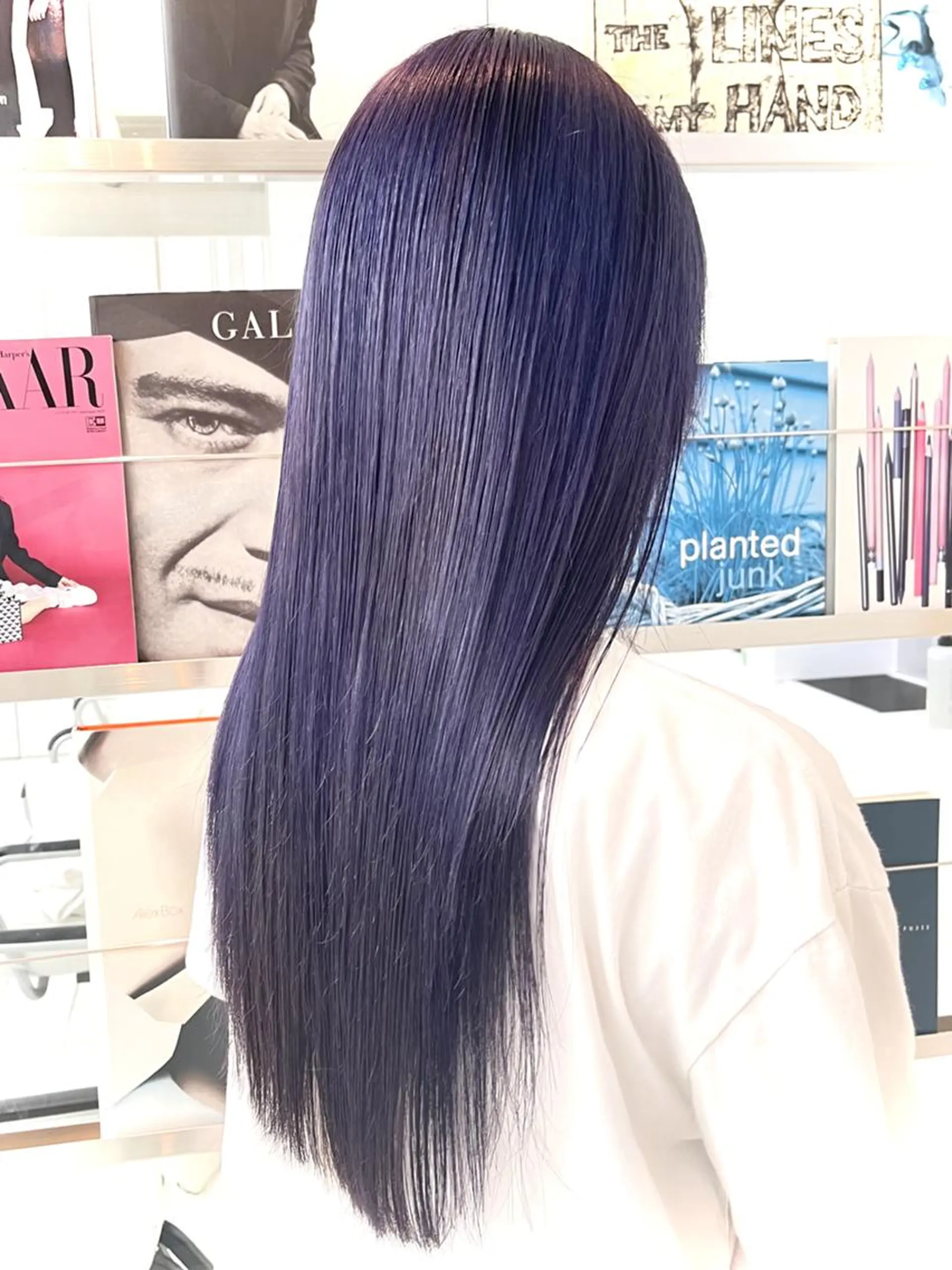 セミロング ヘアカラー ❄️透明感ブリーチ ❄️TOWA市川のヘアスタイル