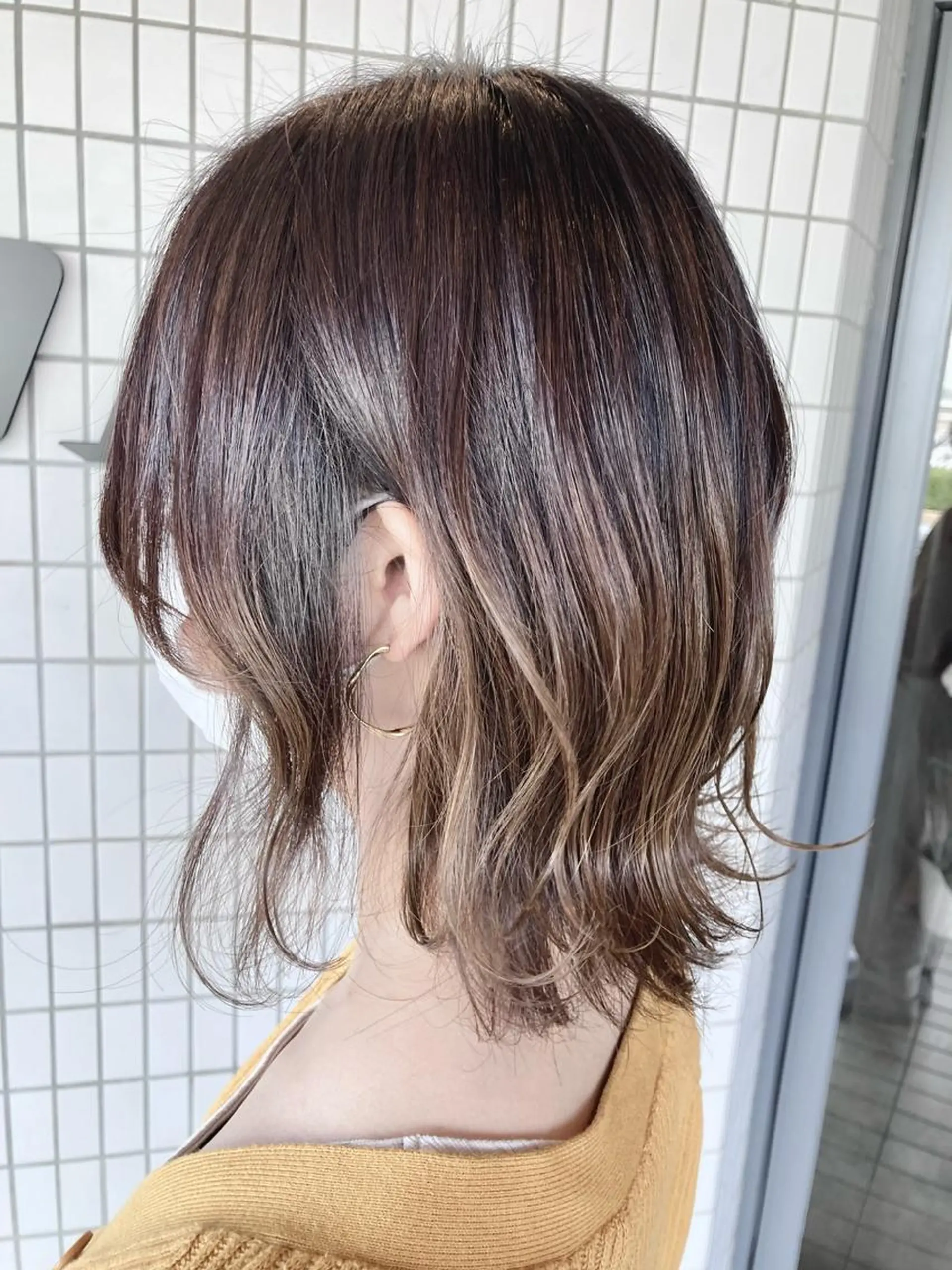 ミディアム タカツド ユウキのヘアスタイル
