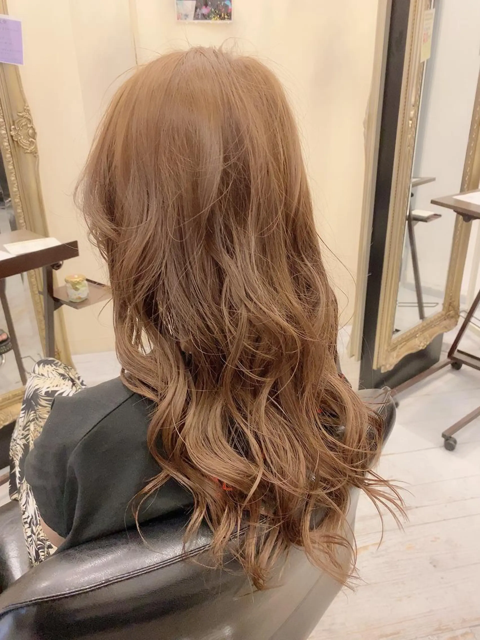 ロング カラー カット ヘアカラー トリートメント 🍀Moda by Grande🍀のヘアスタイル