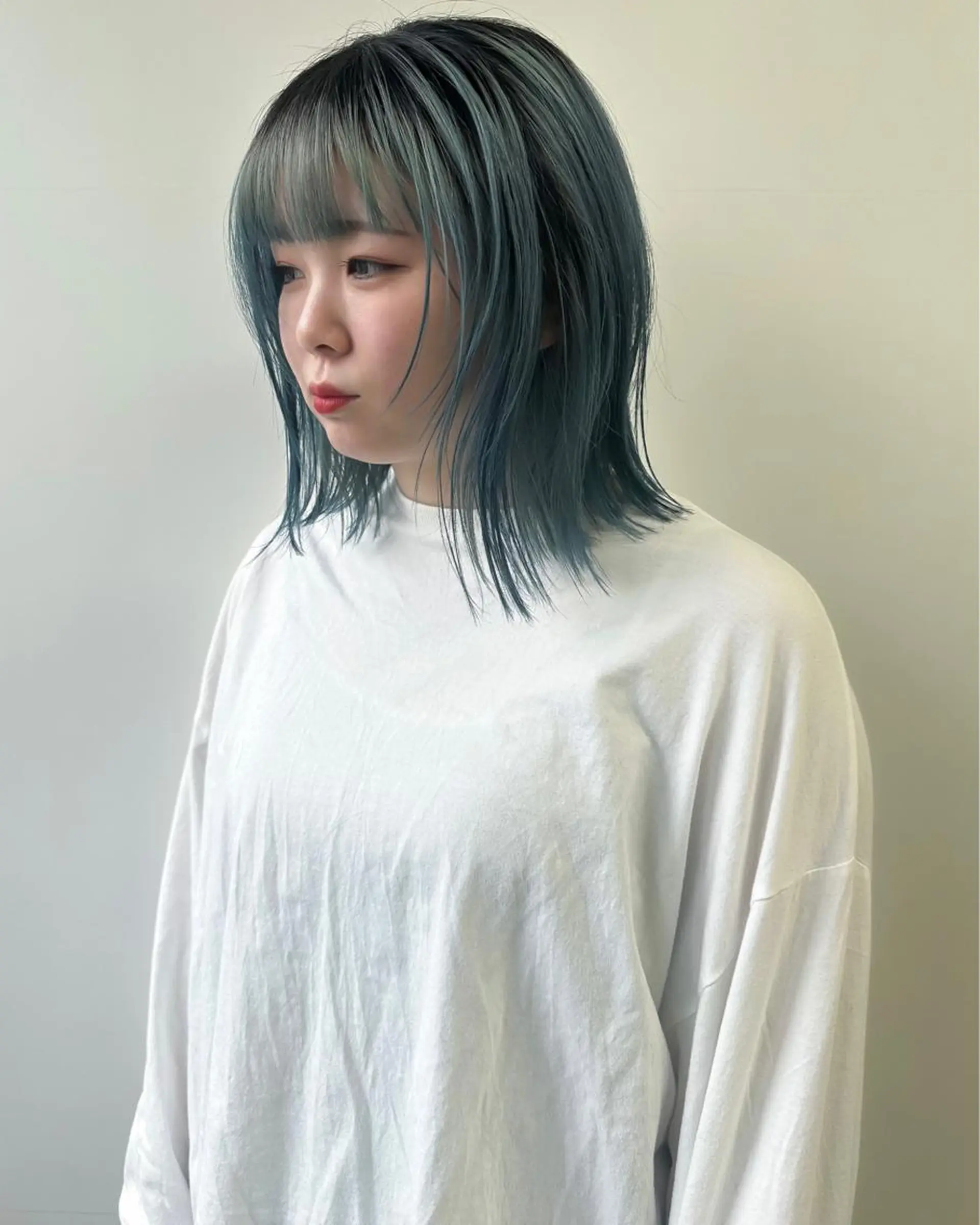 ミディアム 切りっぱなしボブ ボブ 外ハネヘア カット 似合わせカット ケアパーマ喜来雅由のヘアスタイル