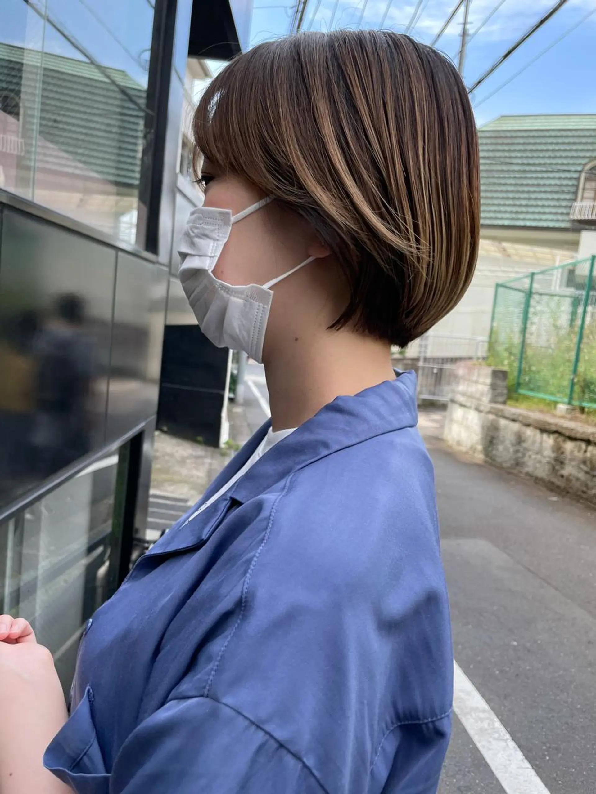 ショート ボブ 顔まわりレイヤー レイヤーカット シンプル+αな デザインを 松崎陸のヘアスタイル