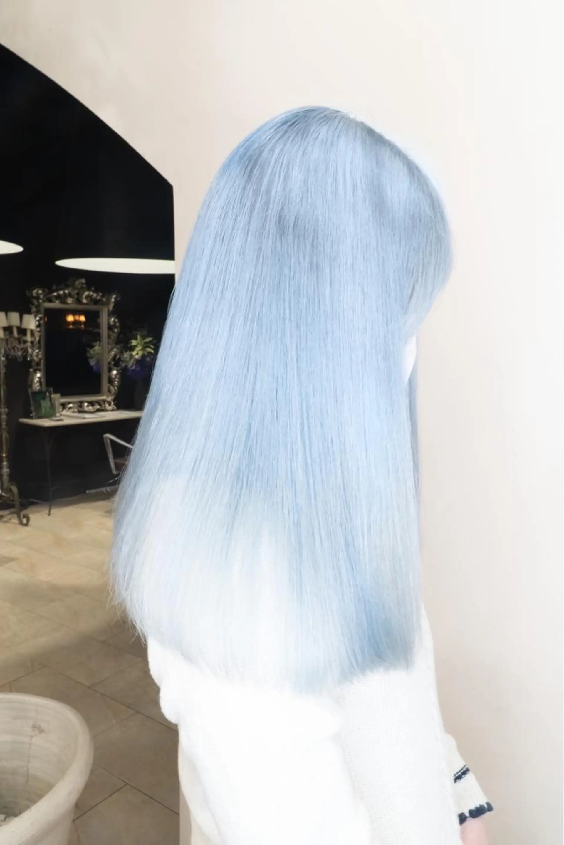 ロング カラー ベージュカラー ブリーチ ケアブリーチ デザインカラー ダブルカラー ヘアカラー Of HAIR所属・✨デザインカラー✨ ハイトーン 森貴章のヘアスタイル