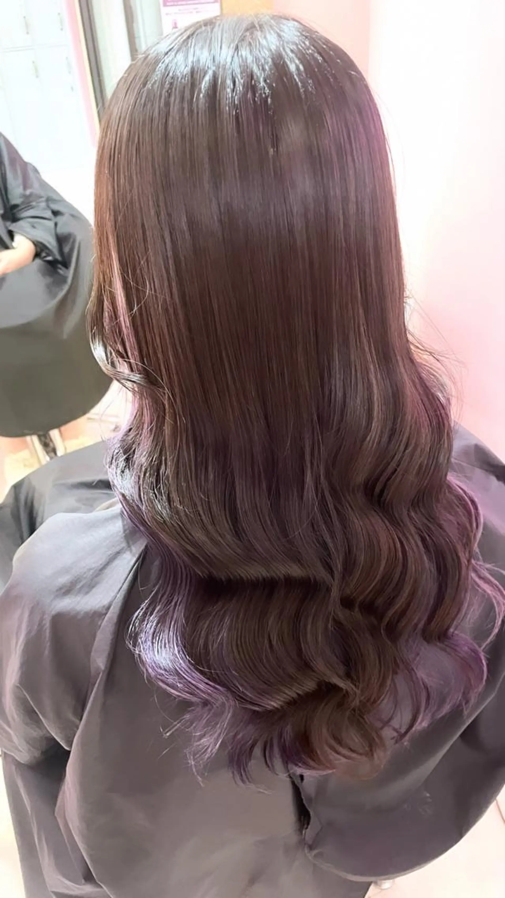 ロング カラー アッシュ アッシュグレー アッシュグレージュ バレイヤージュ ミストバング ヘアカラー 🌈ブリーチ特化🌈 MANATOのヘアスタイル
