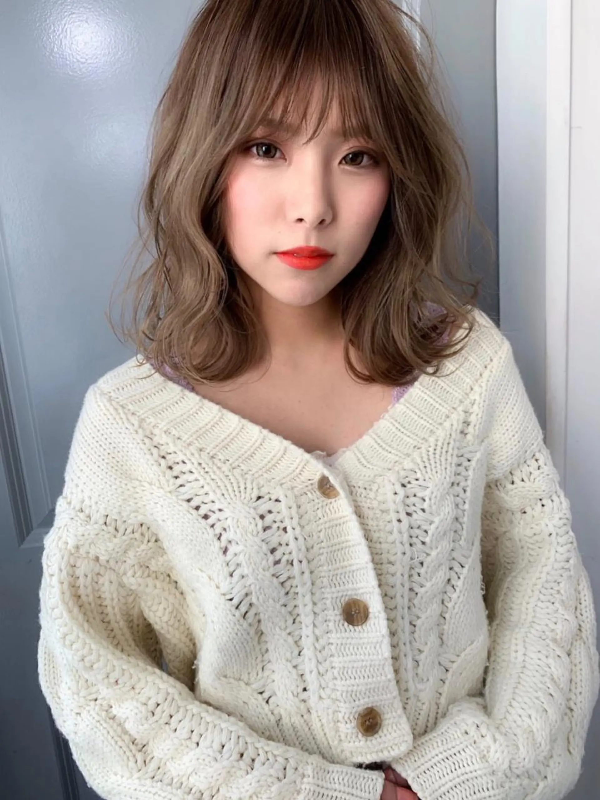 ミディアム カラー パーマ ヘアアレンジ メンズ キッズ ネイル マツエク・マツパ メンズハイライト ベージュカラー ブロンド ブロンドベージュ ハイライトカラー 古賀 侑磨のヘアスタイル