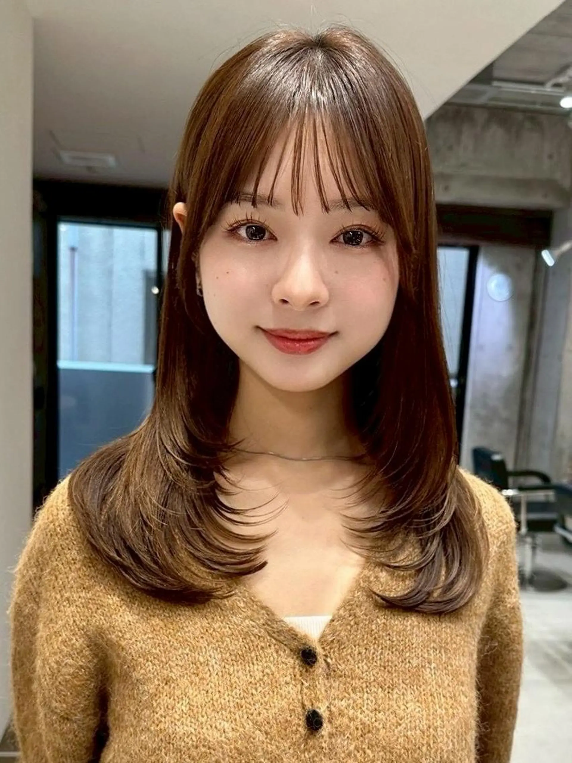 ミディアム カット ヘアカラー トリートメント Farbe🤍 新築new Openのヘアスタイル