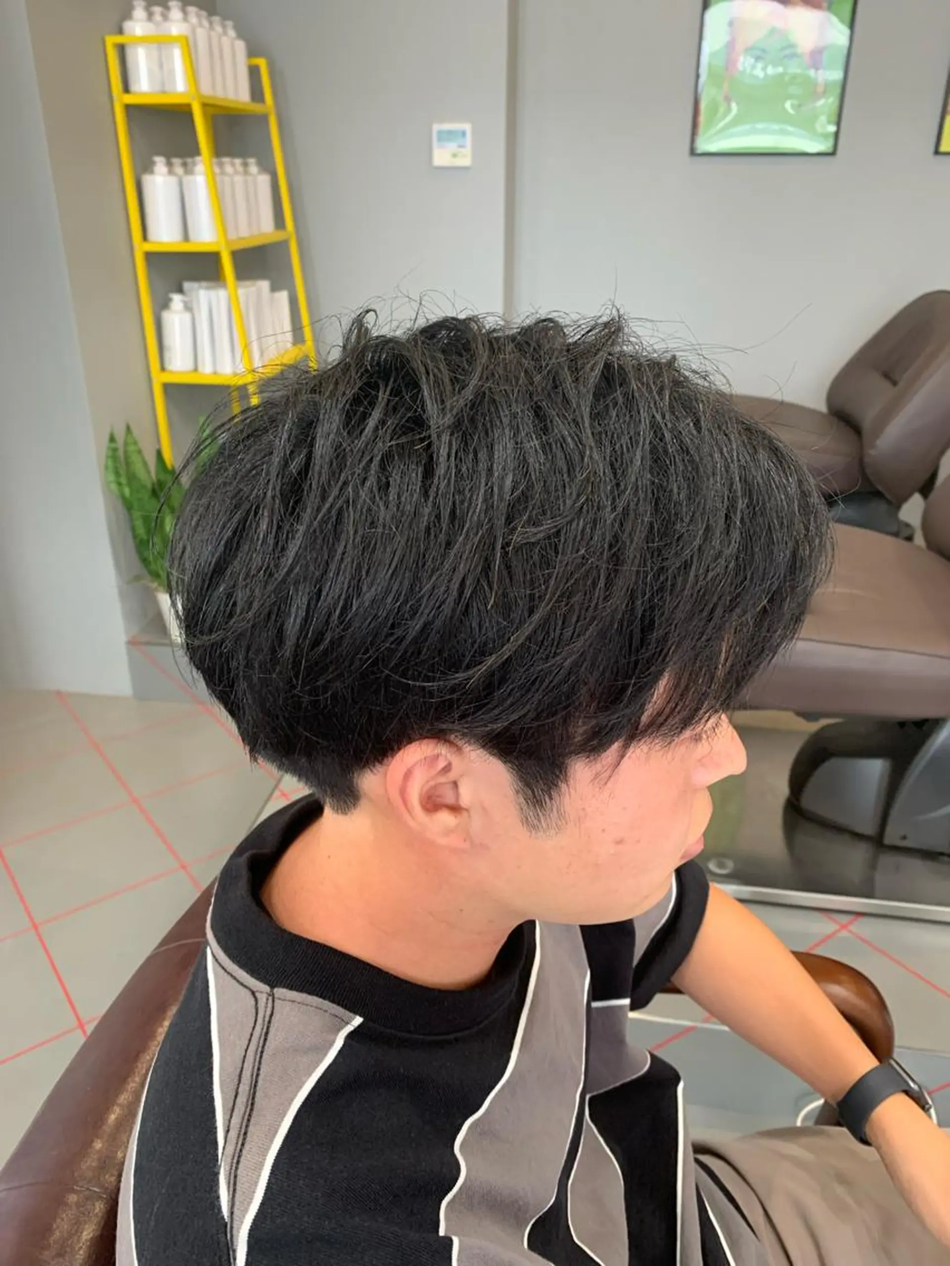 ショート メンズ マッシュ 刈り上げ メンズサロン　アソビ所属・【扱いやすいパーマ】 眞鍋拓己のヘアスタイル