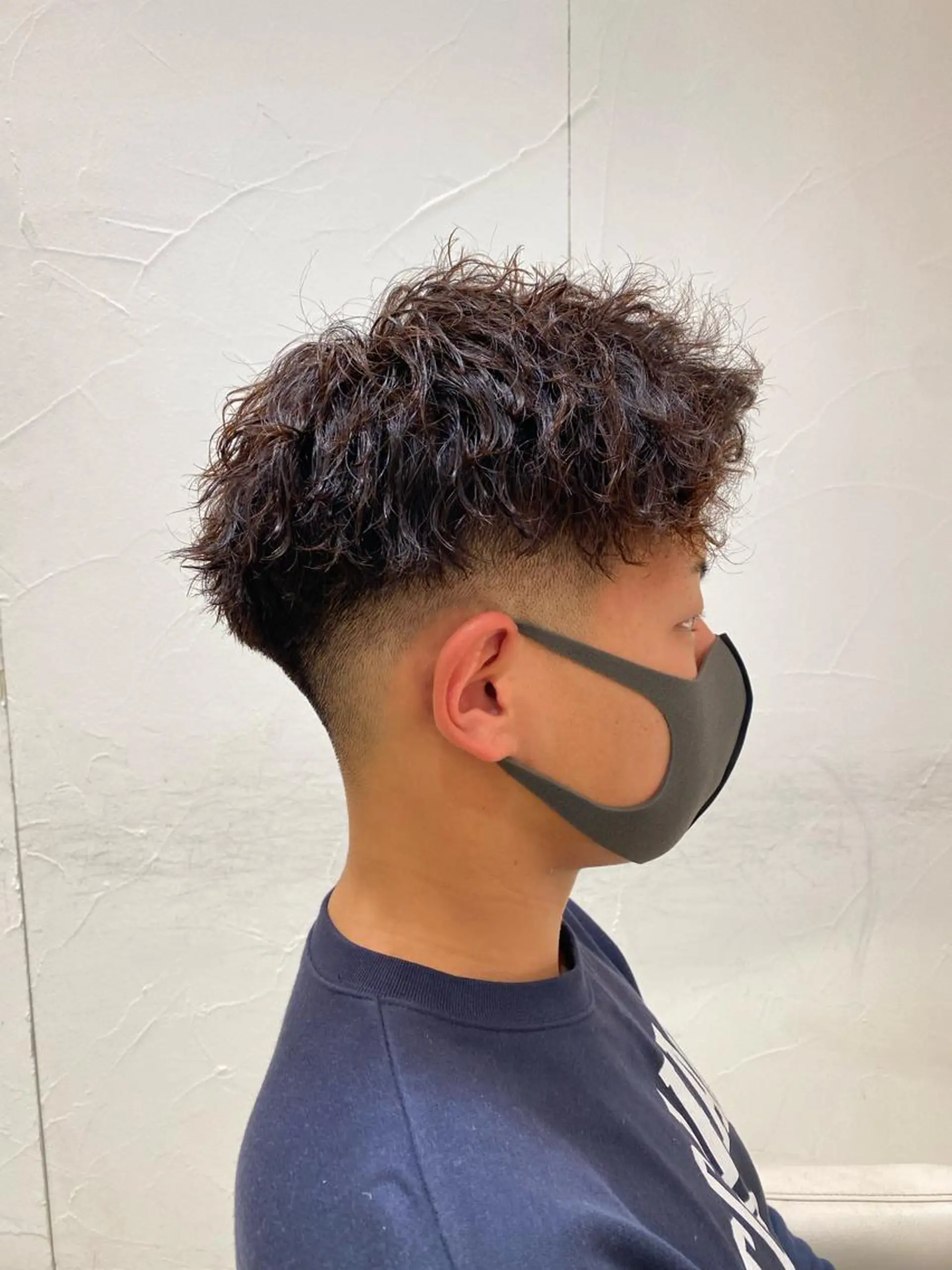 ショート パーマ メンズ カット パーマ メンズ特化型美容師 栗山勇人のヘアスタイル