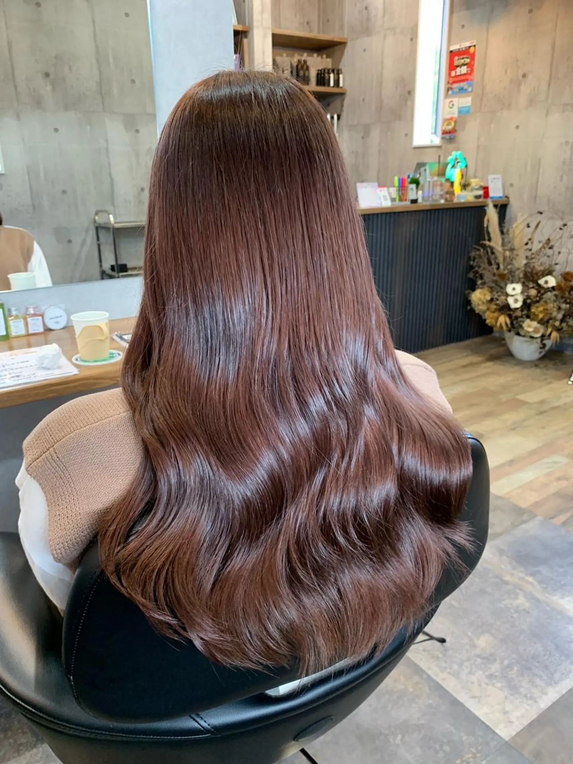 ロング カット ヘアカラー トリートメント Welila by haku所属・Yuuki ウェリラバイハクのヘアスタイル