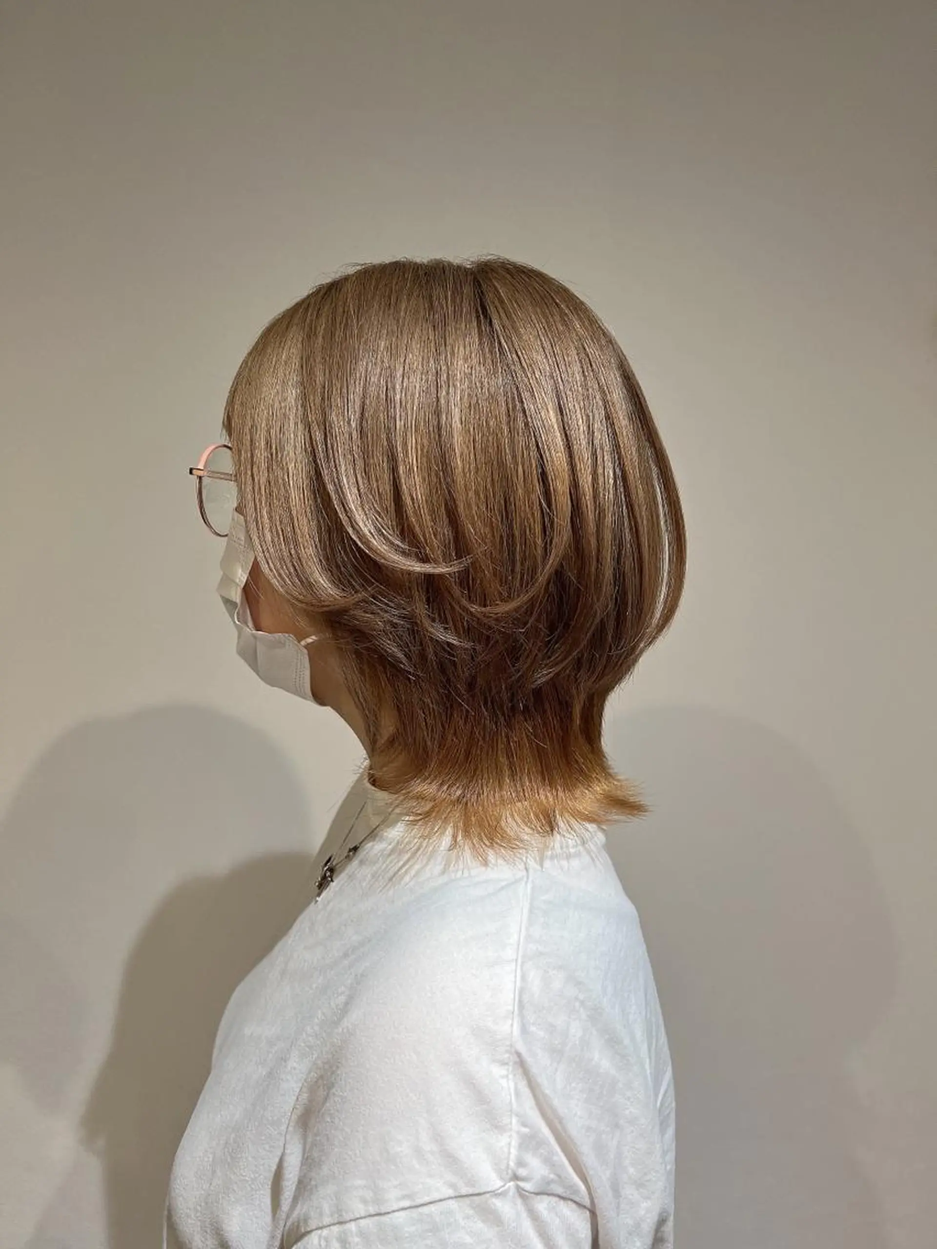 ミディアム カラー ブリーチ ヘアカラー ...a所属・... aのヘアスタイル