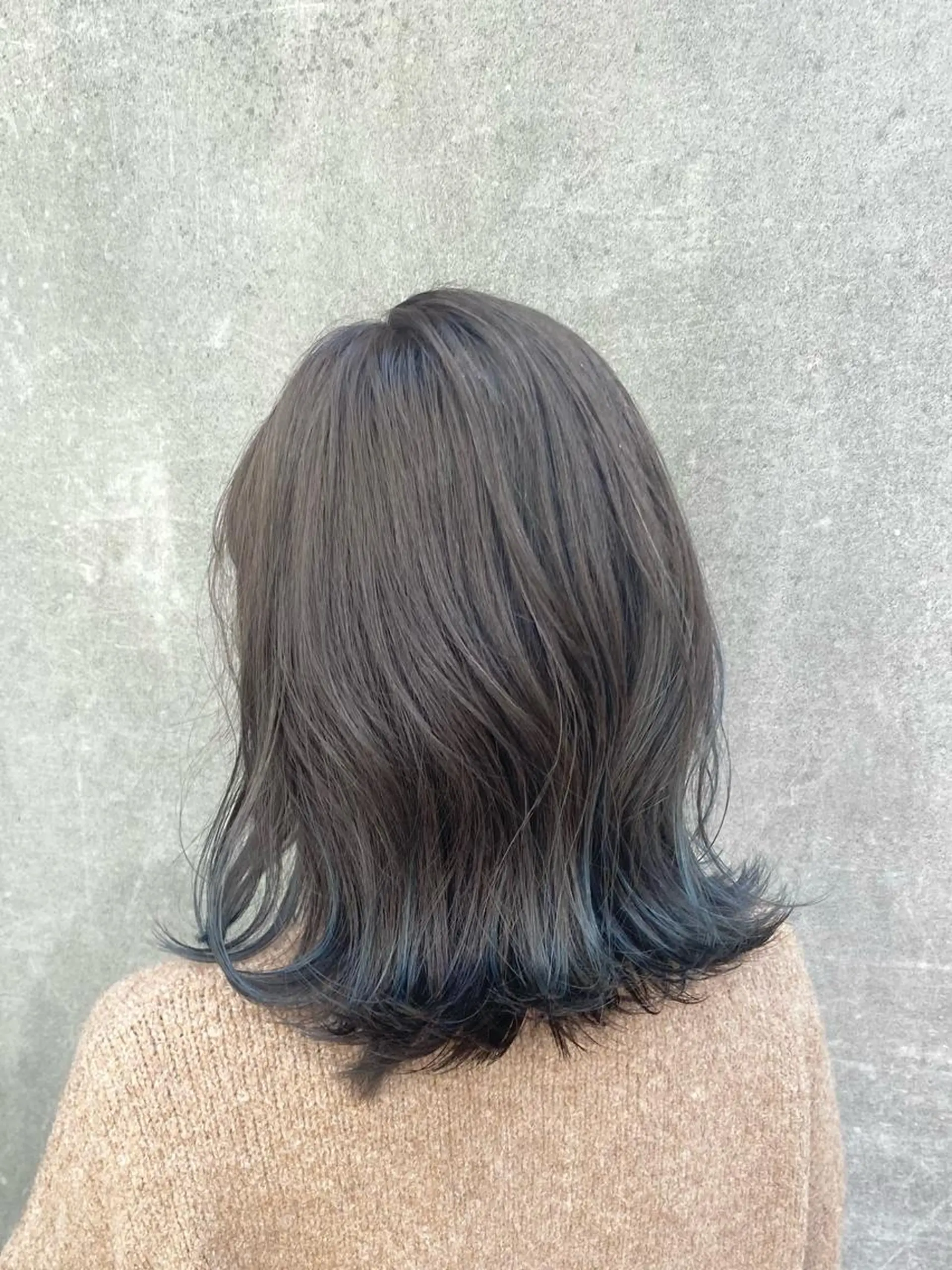 ミディアム ヘアカラー motel所属・モデルや芸能人も通う ✨マンツーマンサロンのヘアスタイル