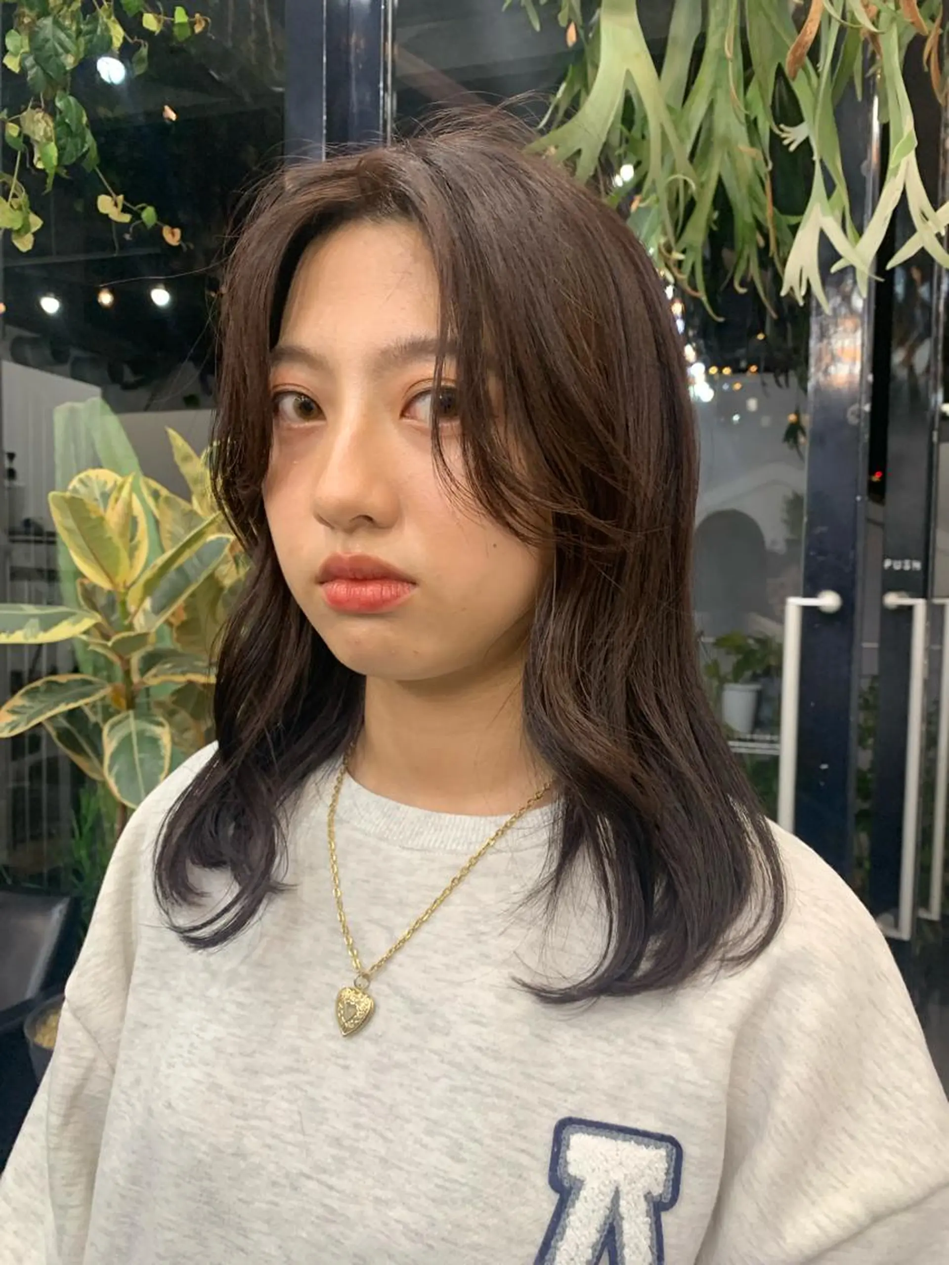 セミロング カラー MEY HAIR所属・カットモデル 募集Narumi🌸のヘアスタイル