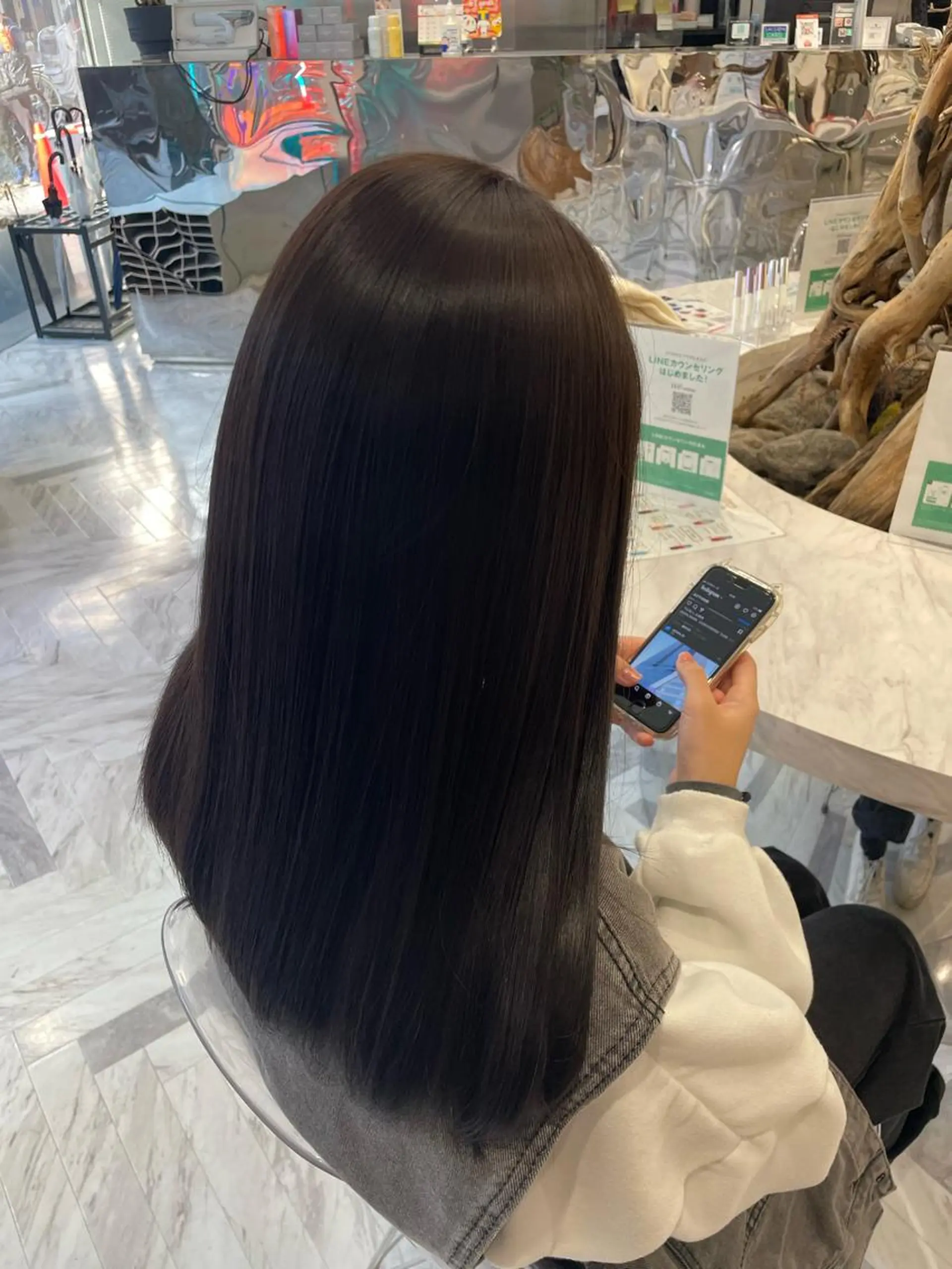 セミロング カラー ヘアカラー 🧁はるひ/ ZEST八王子🟡のヘアスタイル