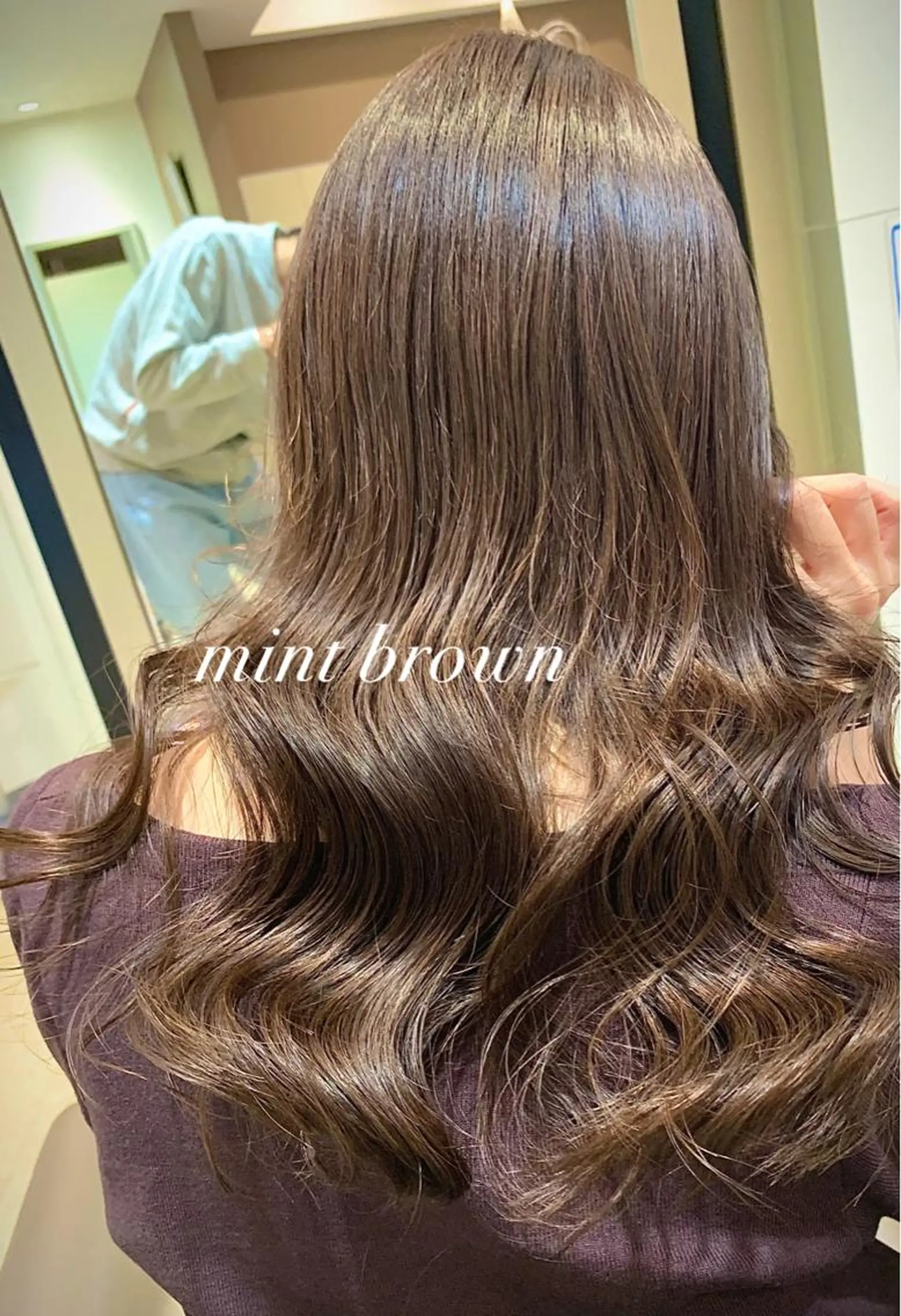 ロング カラー ブラウンカラー 透明感カラー ハイライトカラー ハイトーンカラー ミント メンズカット/レイヤ ーカット大名Lay.のヘアスタイル