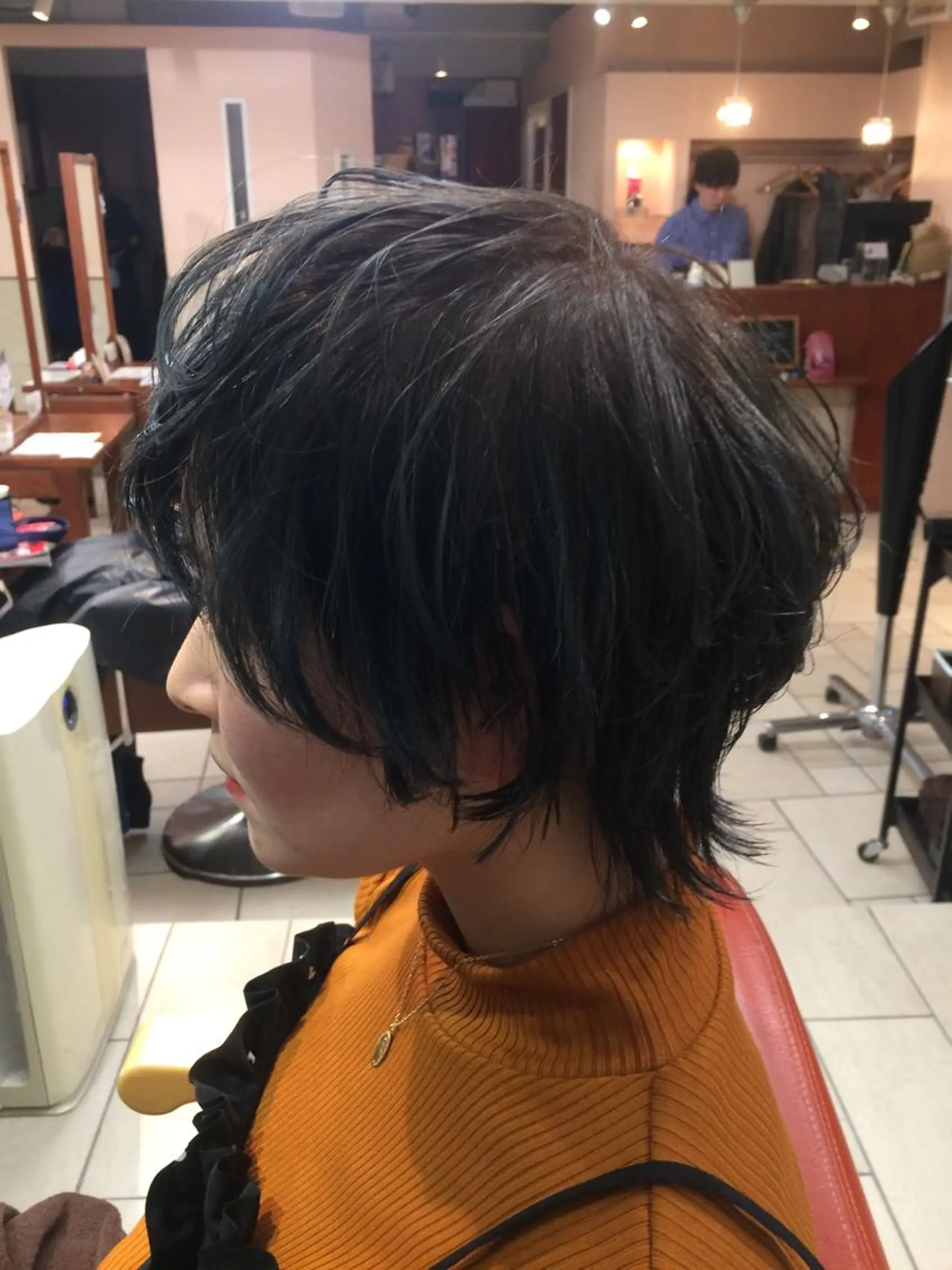 ショート カラー メンズパーマの巨匠 鈴木純のヘアスタイル