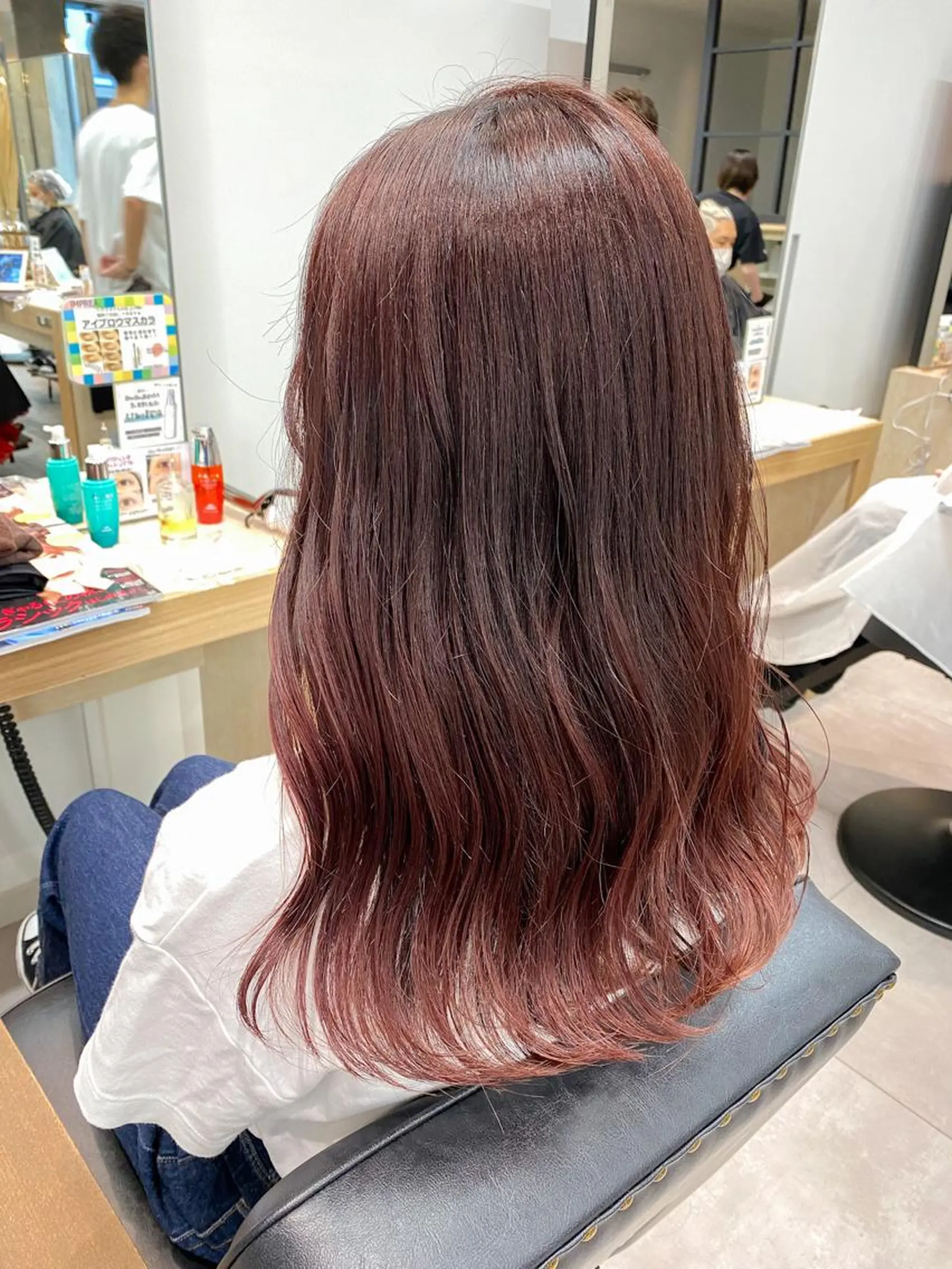 セミロング カラー 韓国風デザイン 💐MIZUKI💐のヘアスタイル