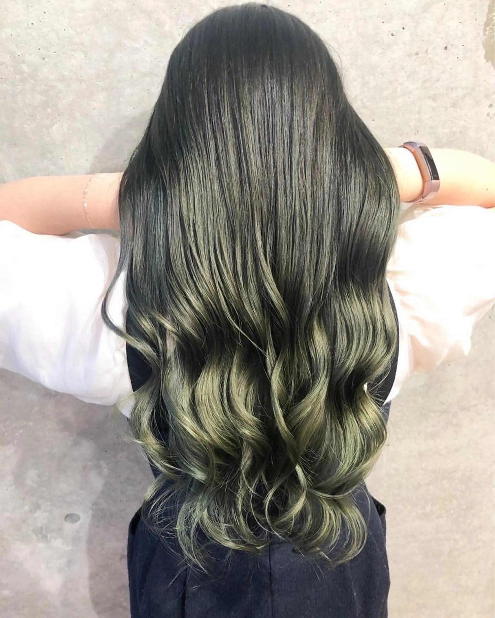 ロング カラー WISTERIA ANNEX 銀座【ウィステリア アネックス】所属・髪質改善 スペシャリストのヘアスタイル